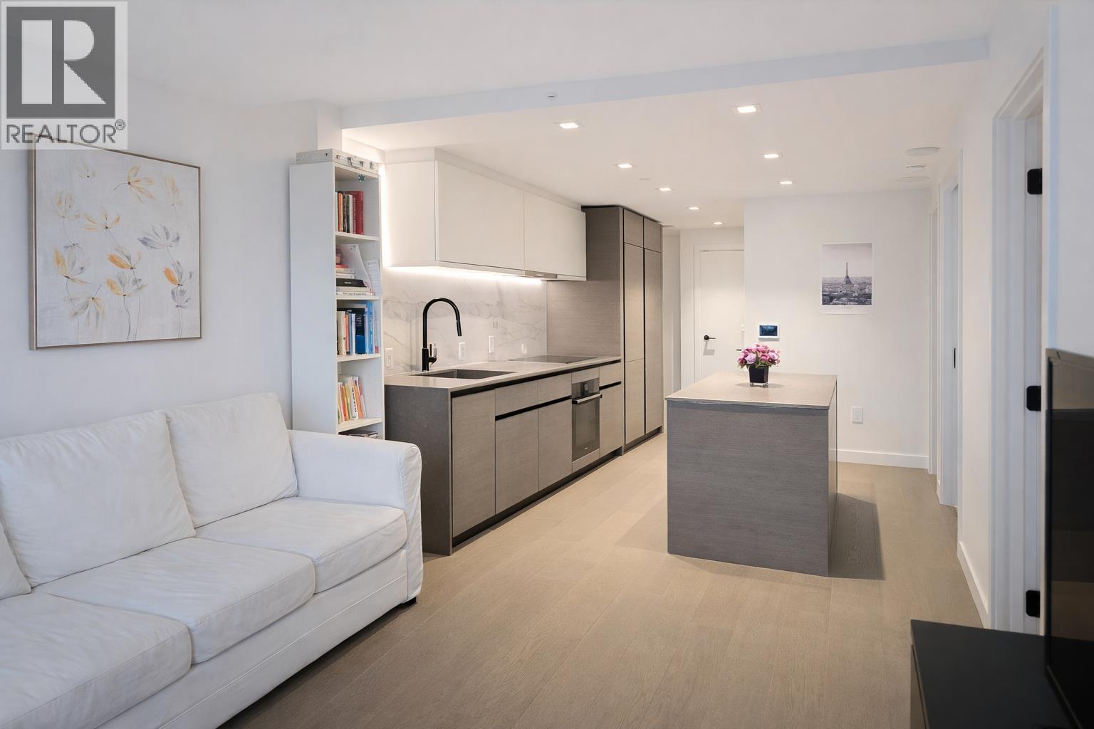 805 620 Cardero Street, Vancouver, British Columbia  V6G 0C7 - Photo 2 - R3095842