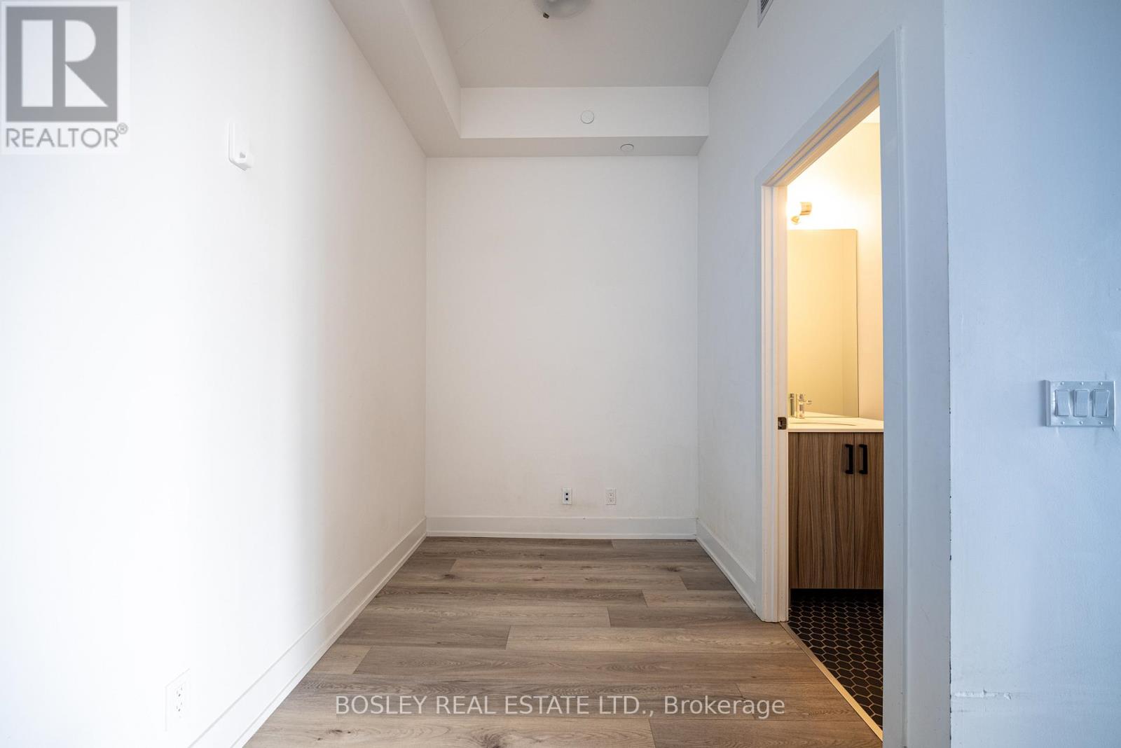 1705 - 11 Lillian Street, Toronto, Ontario  M4S 0C3 - Photo 25 - C12764230