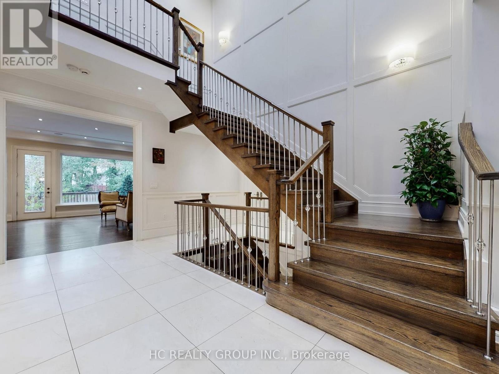 256 Park Home Avenue, Toronto, Ontario  M2R 1A3 - Photo 19 - C12845502