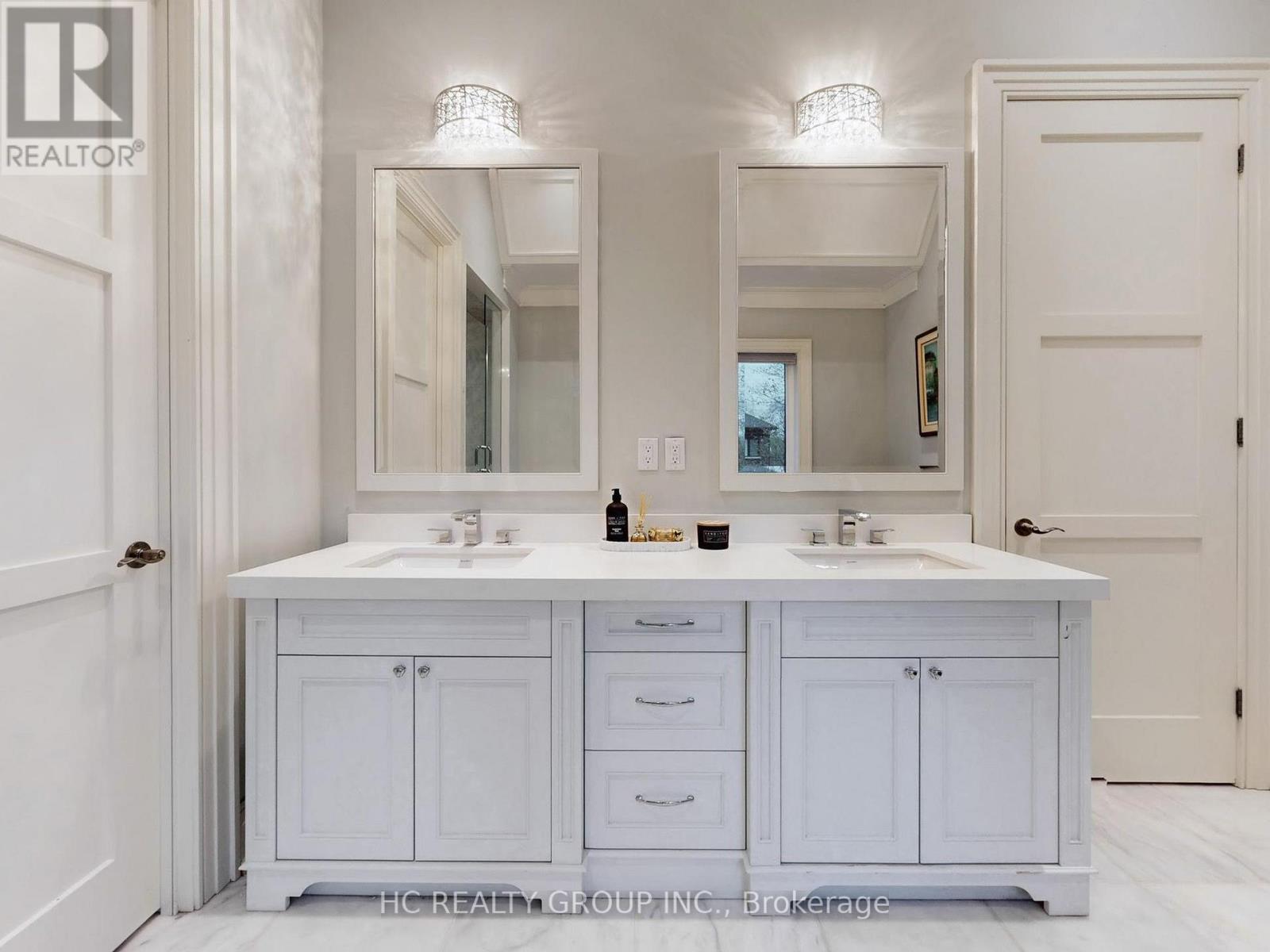 256 Park Home Avenue, Toronto, Ontario  M2R 1A3 - Photo 26 - C12845502