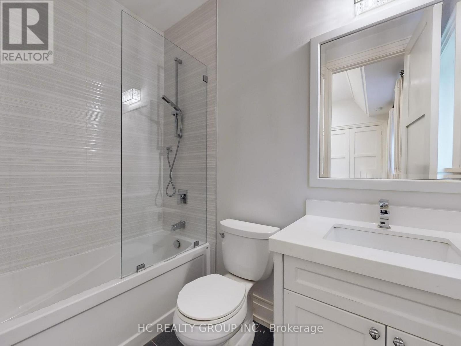 256 Park Home Avenue, Toronto, Ontario  M2R 1A3 - Photo 30 - C12845502