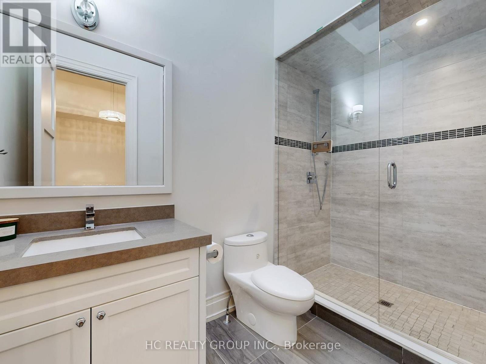 256 Park Home Avenue, Toronto, Ontario  M2R 1A3 - Photo 32 - C12845502