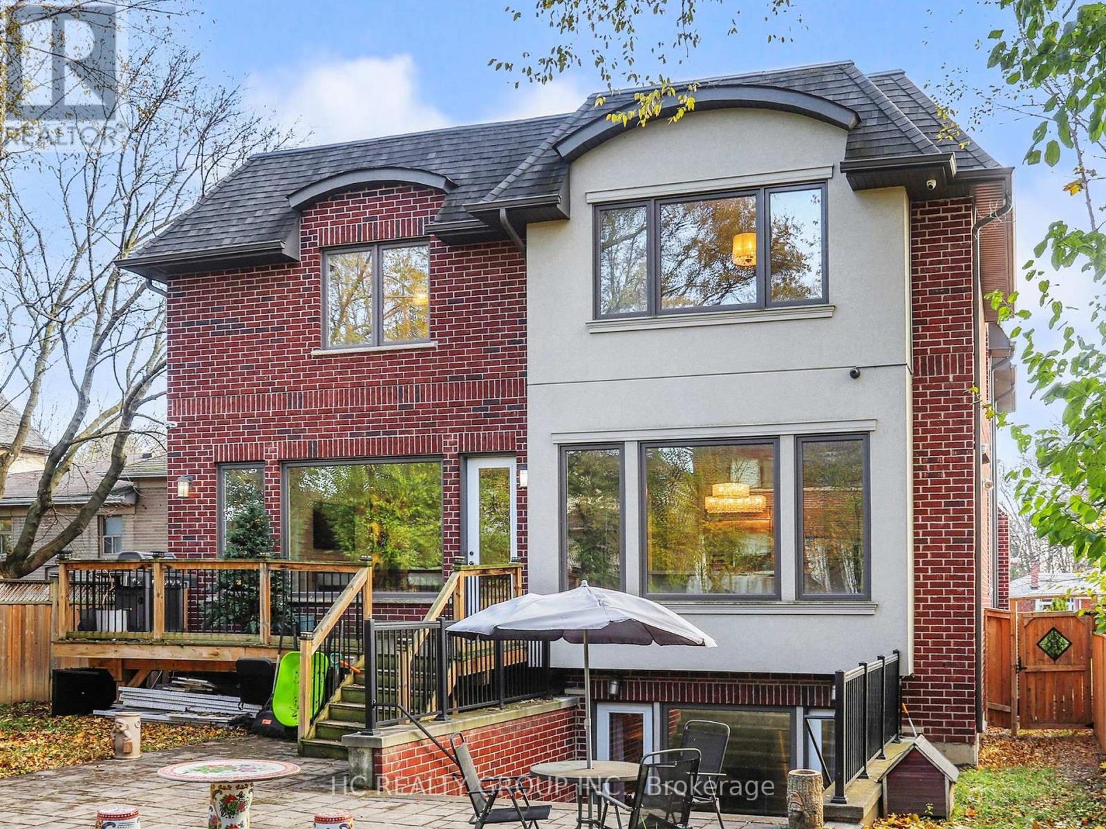 256 Park Home Avenue, Toronto, Ontario  M2R 1A3 - Photo 40 - C12845502