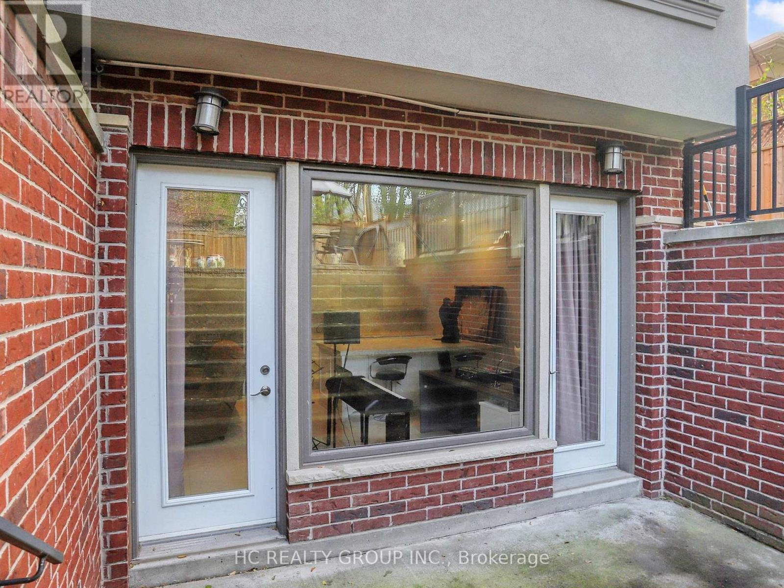 256 Park Home Avenue, Toronto, Ontario  M2R 1A3 - Photo 42 - C12845502