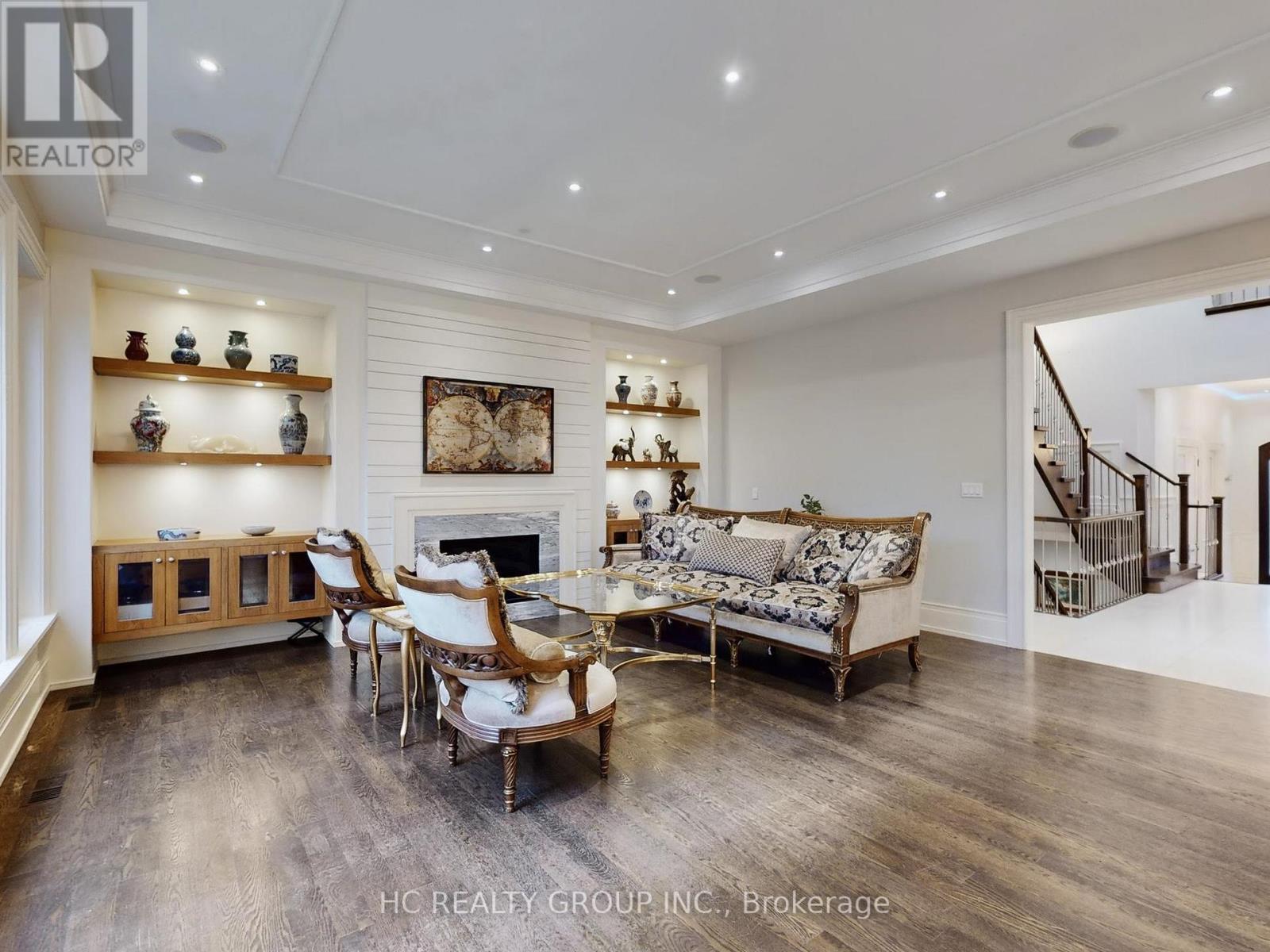 256 Park Home Avenue, Toronto, Ontario  M2R 1A3 - Photo 9 - C12845502