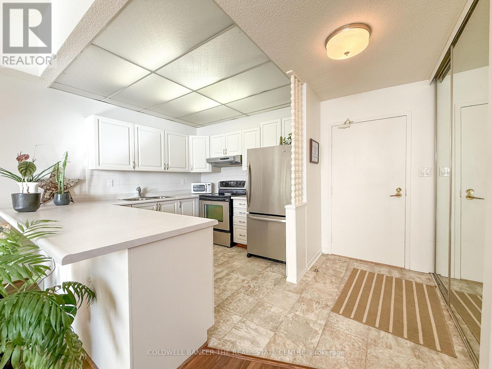 106 - 166 Olive Street, East Gwillimbury, Ontario  L9N 1M9 - Photo 9 - N12840620