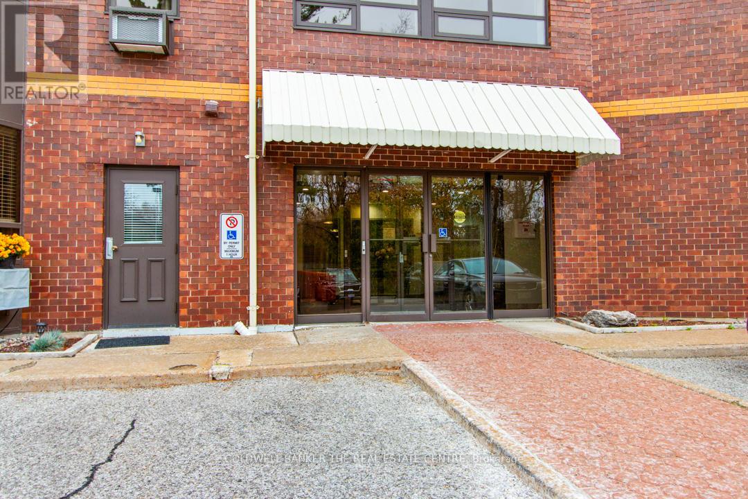 106 - 166 Olive Street, East Gwillimbury, Ontario  L9N 1M9 - Photo 4 - N12840620