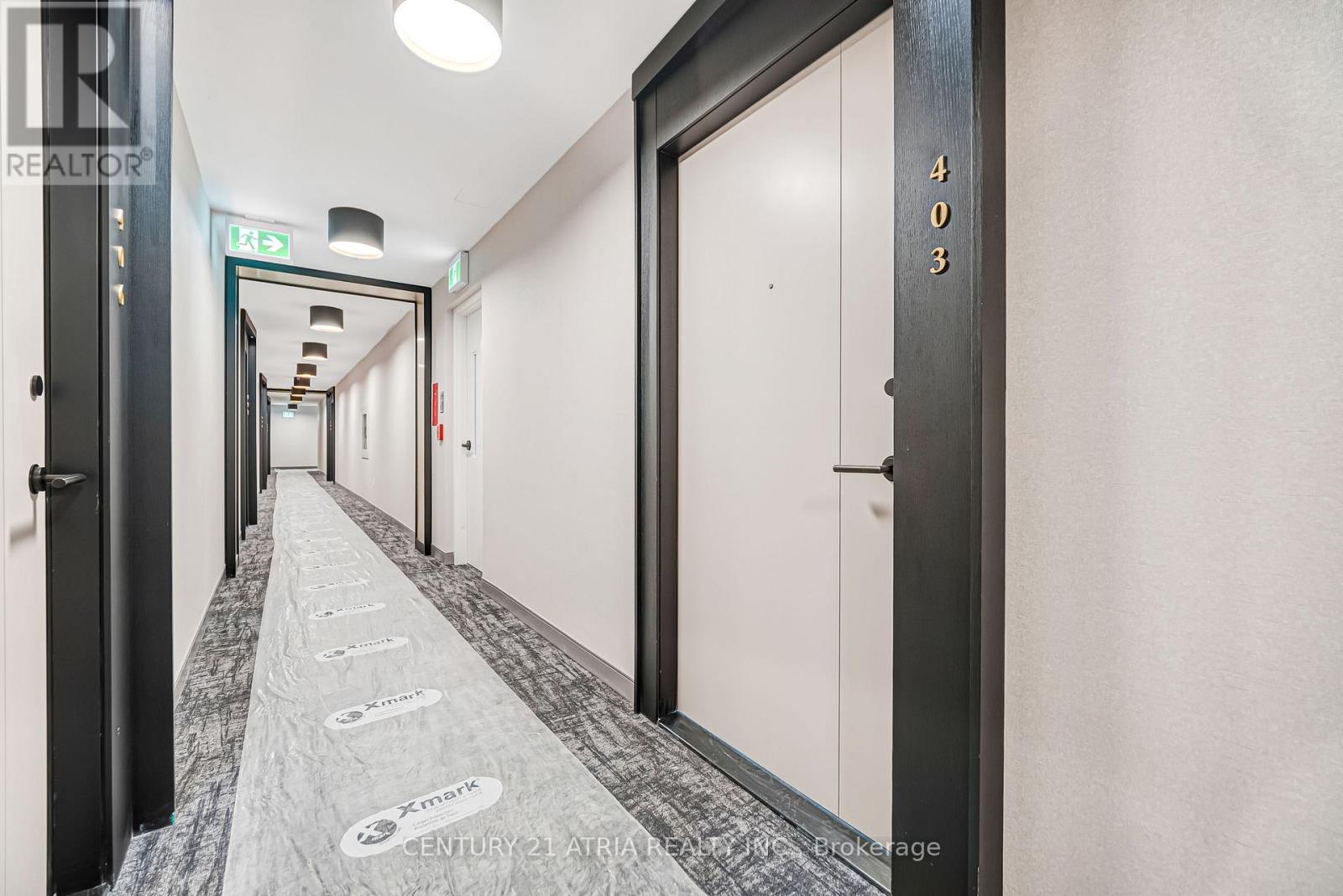 403 - 858 Dupont Street, Toronto, Ontario  M6G 0C1 - Photo 3 - W12843780