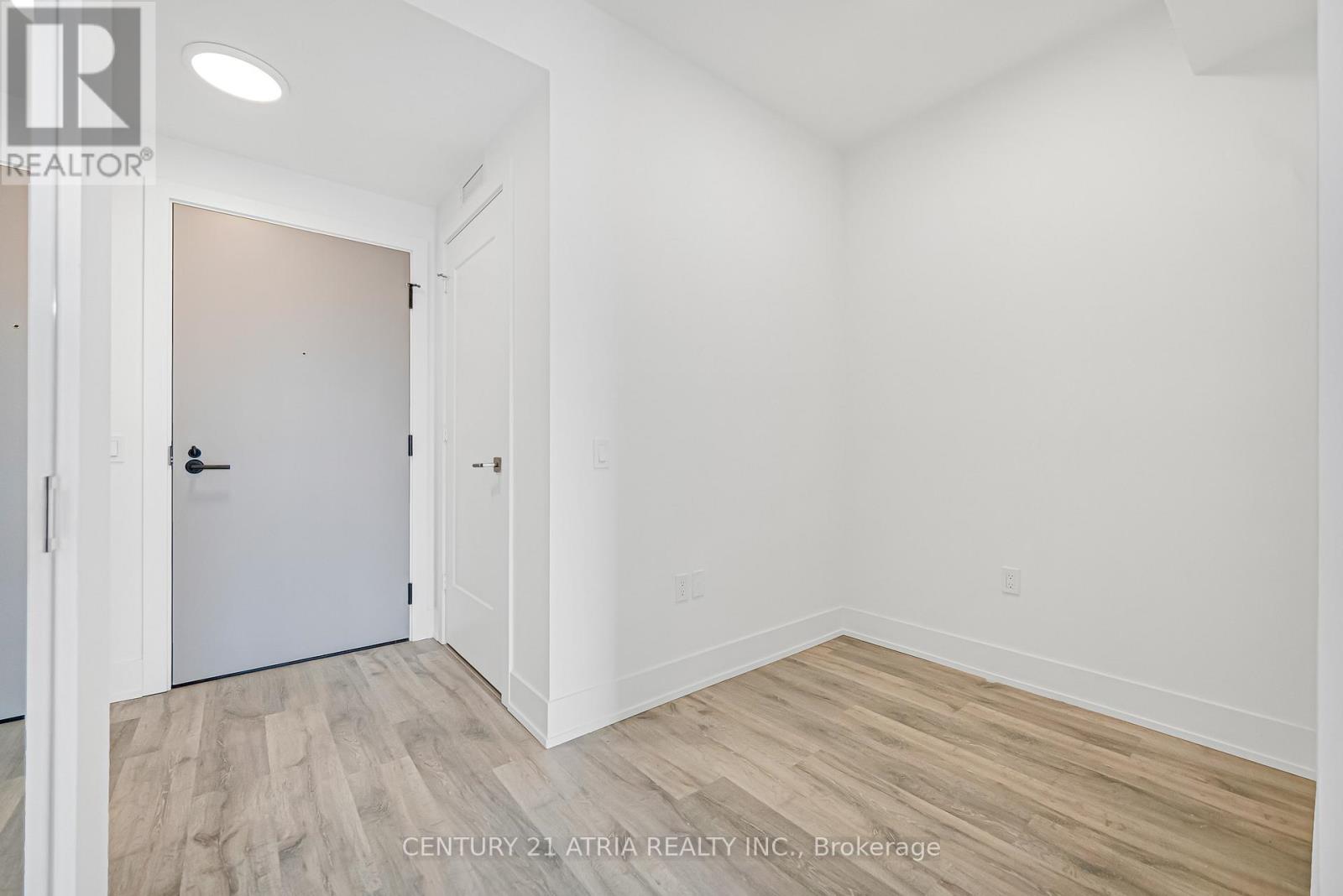 403 - 858 Dupont Street, Toronto, Ontario  M6G 0C1 - Photo 6 - W12843780