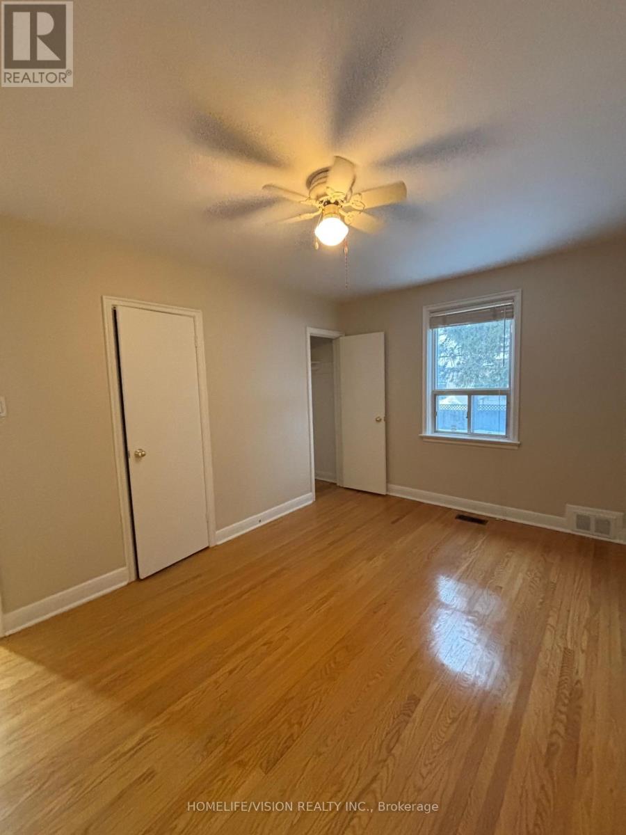 Main - 34 Inniswood Drive, Toronto, Ontario M1R 1E5 - Photo 10 - E12845430