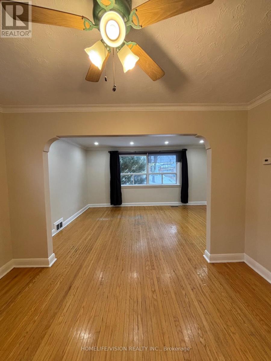 Main - 34 Inniswood Drive, Toronto, Ontario M1R 1E5 - Photo 4 - E12845430