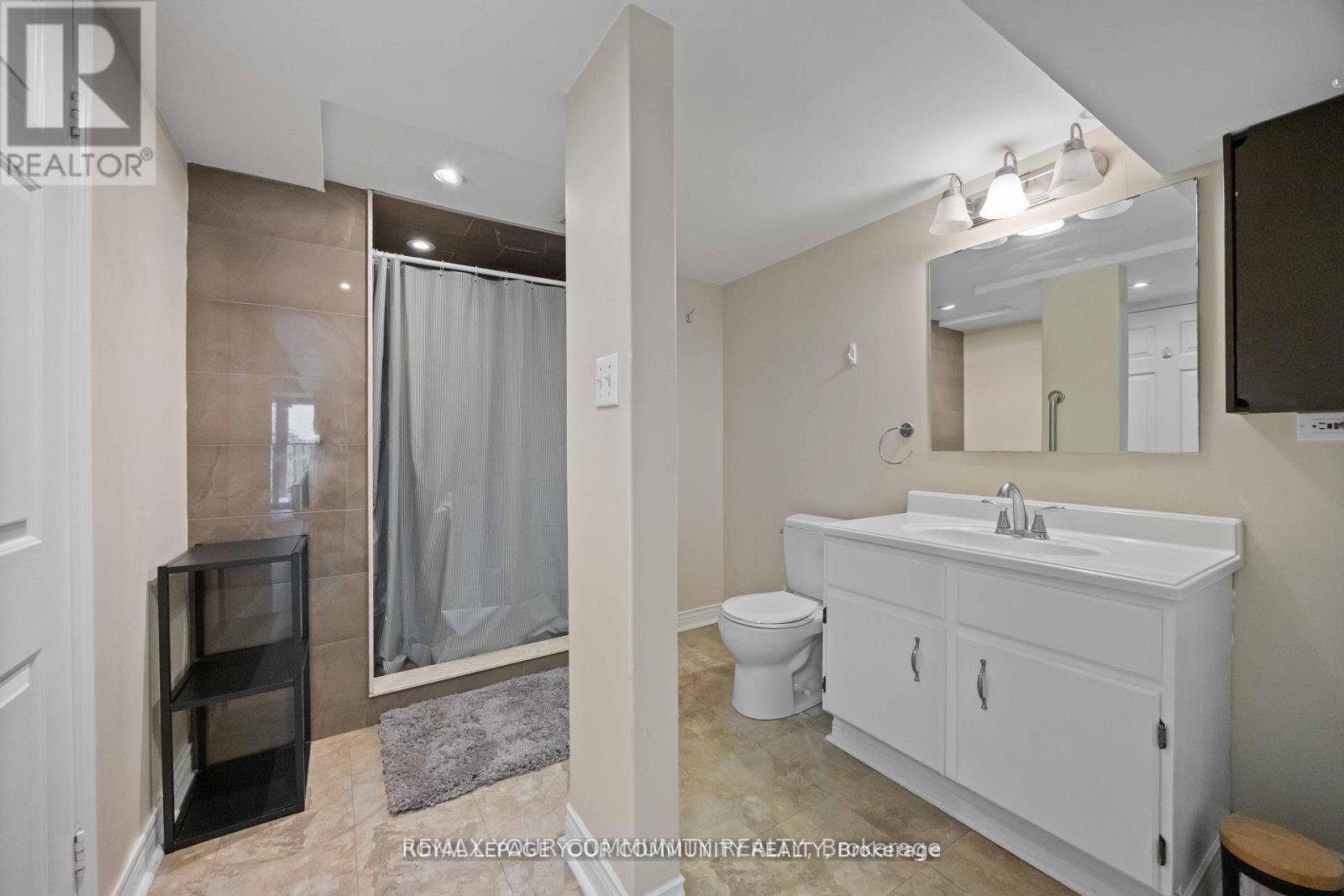 Lower - 86 Tamarac Trail, Aurora, Ontario  L4G 5S1 - Photo 14 - N12845478