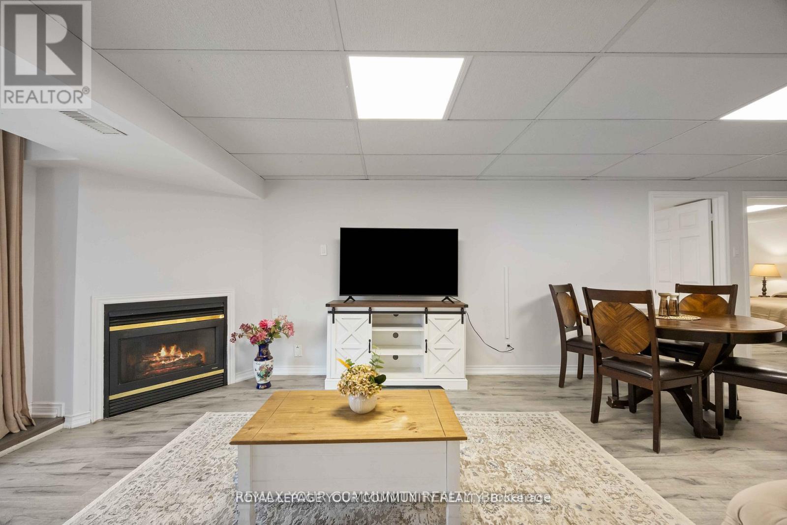 Lower - 86 Tamarac Trail, Aurora, Ontario  L4G 5S1 - Photo 3 - N12845478