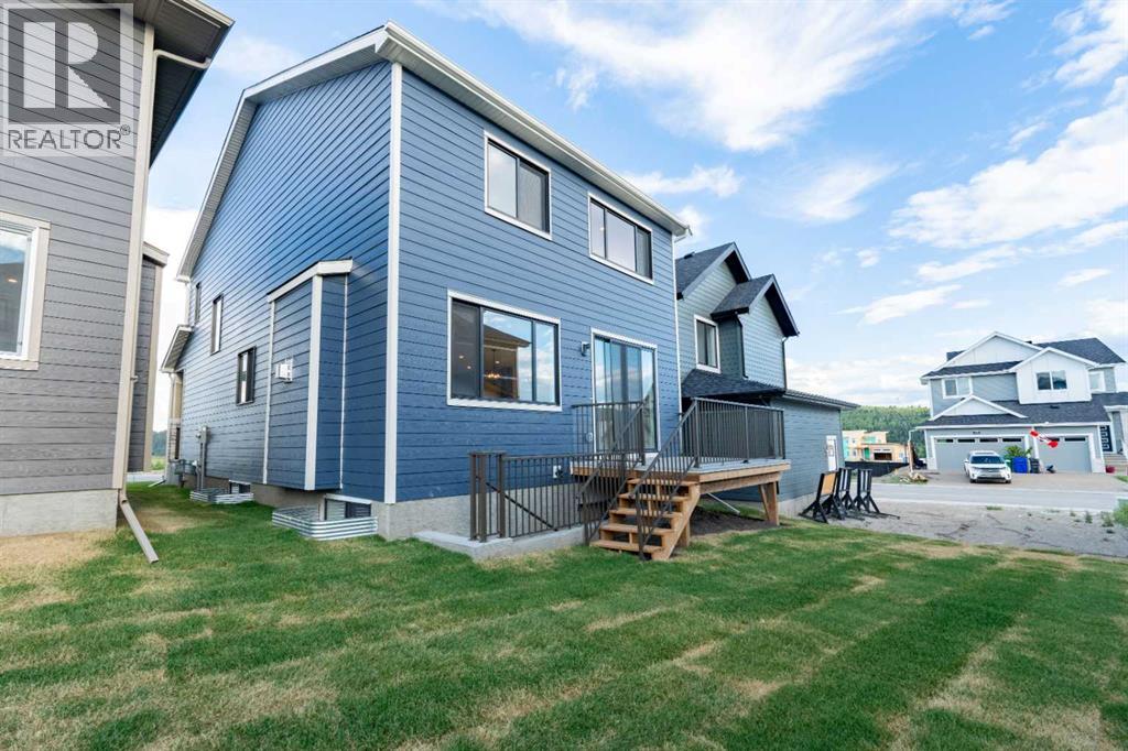 24 Sunvalley View, Cochrane, Alberta  T4C 0X8 - Photo 29 - A2274643