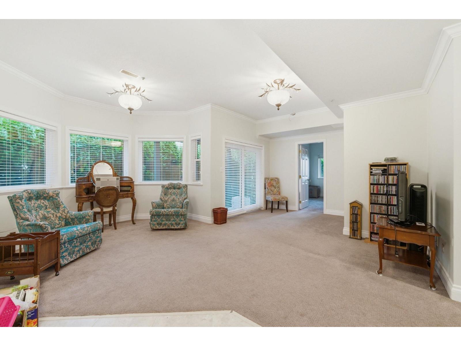 2247 2247 Mountain Drive, Abbotsford, British Columbia  V3G 1E4 - Photo 11 - R3094844