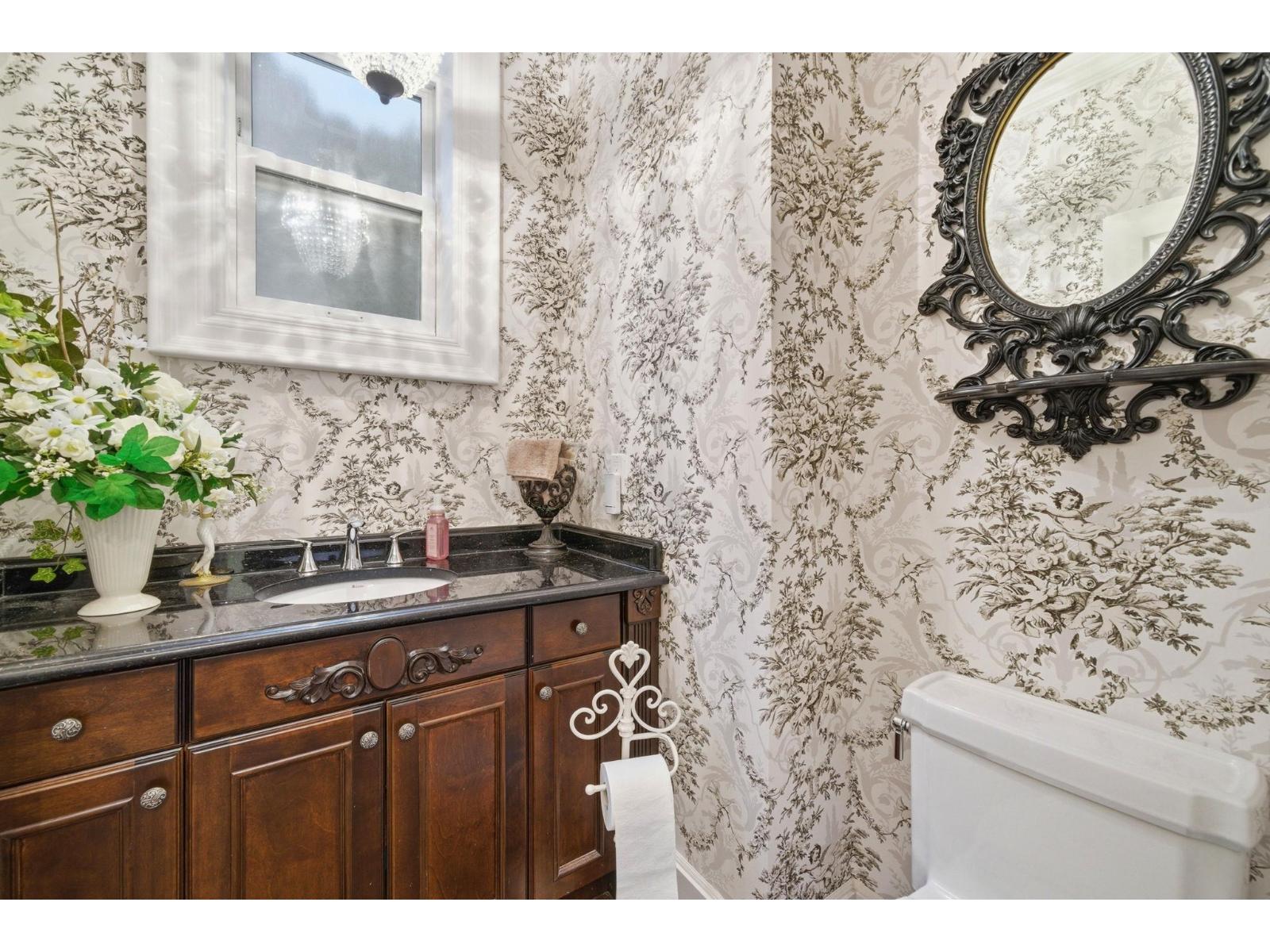 2247 2247 Mountain Drive, Abbotsford, British Columbia  V3G 1E4 - Photo 19 - R3094844