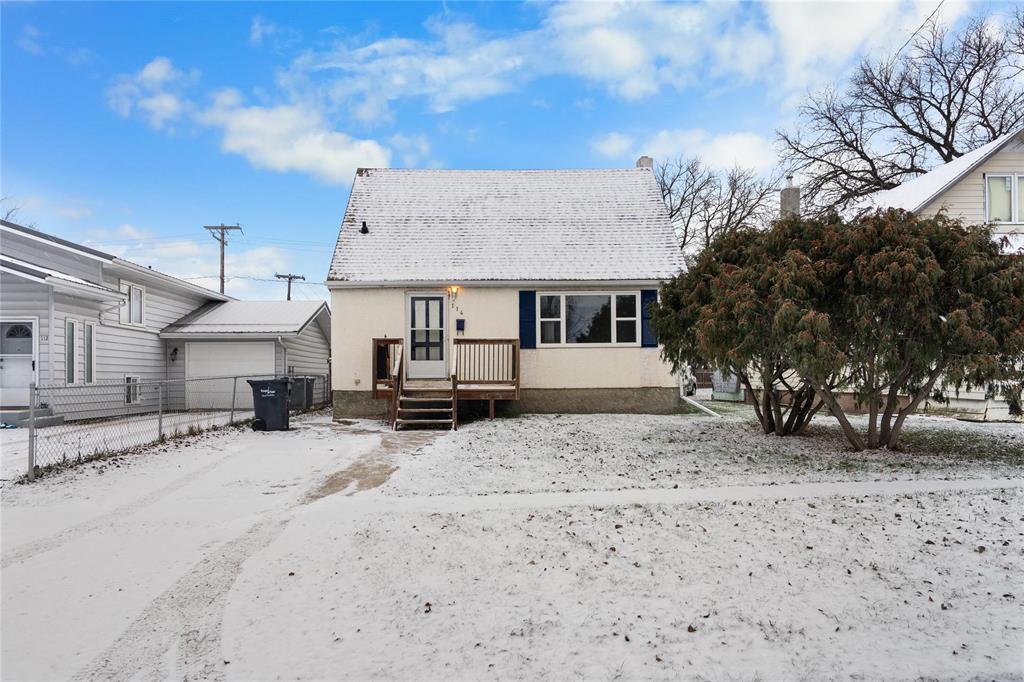 114 7th Street Sw, Portage La Prairie, Manitoba  R1N 2K5 - Photo 2 - 202603868