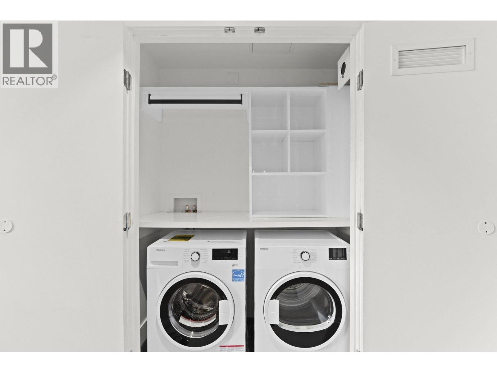 201 1675 Lions Gate Lane, North Vancouver, British Columbia  V7P 3B4 - Photo 17 - R3095979