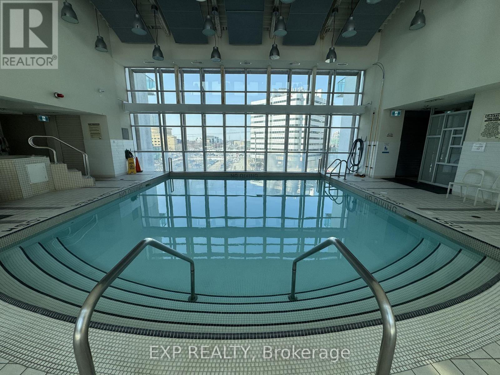 1201 - 220 Burnhamthorpe Road W, Mississauga, Ontario  L5B 4N4 - Photo 20 - W12845410