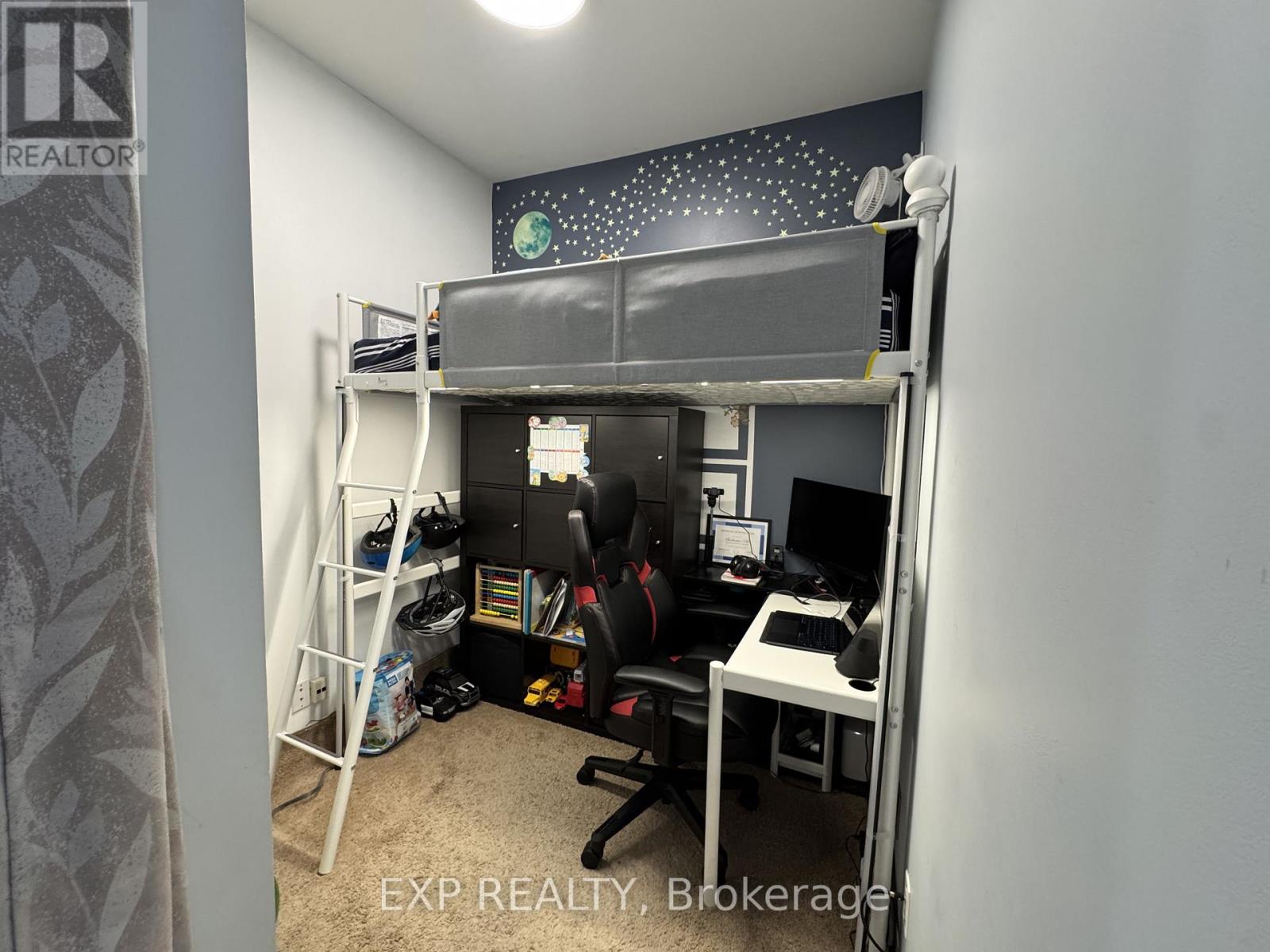 1201 - 220 Burnhamthorpe Road W, Mississauga, Ontario  L5B 4N4 - Photo 5 - W12845410