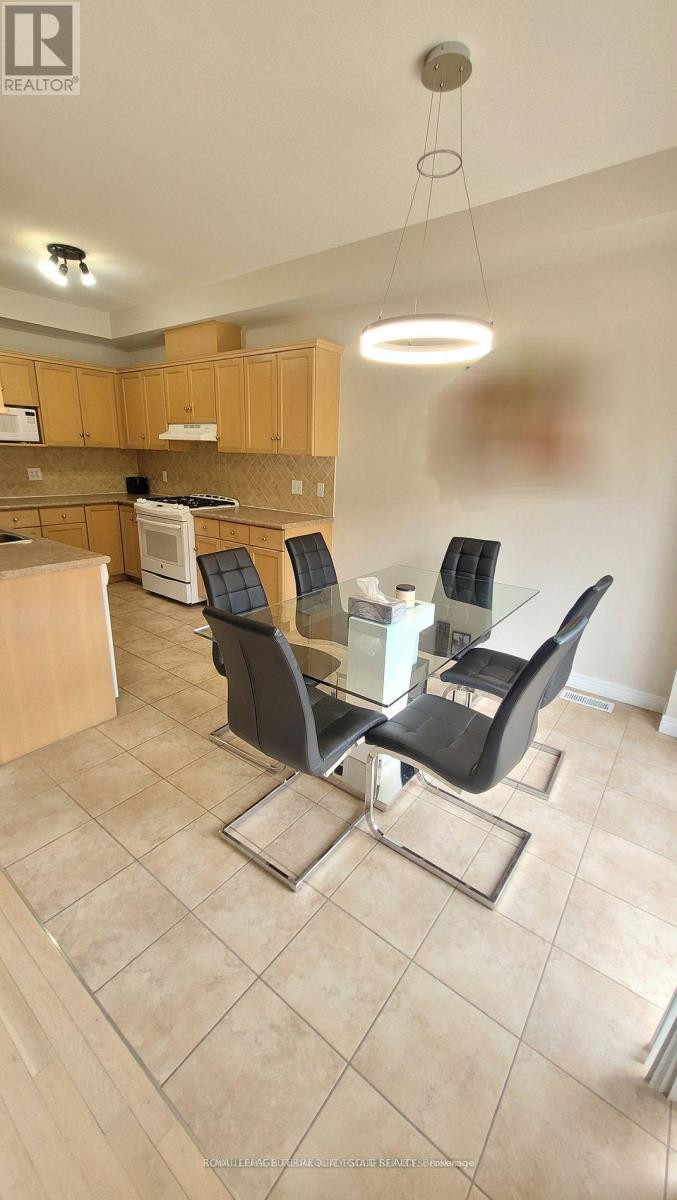 5231 Autumn Harvest Way, Burlington, Ontario  L7L 7J5 - Photo 10 - W12845412