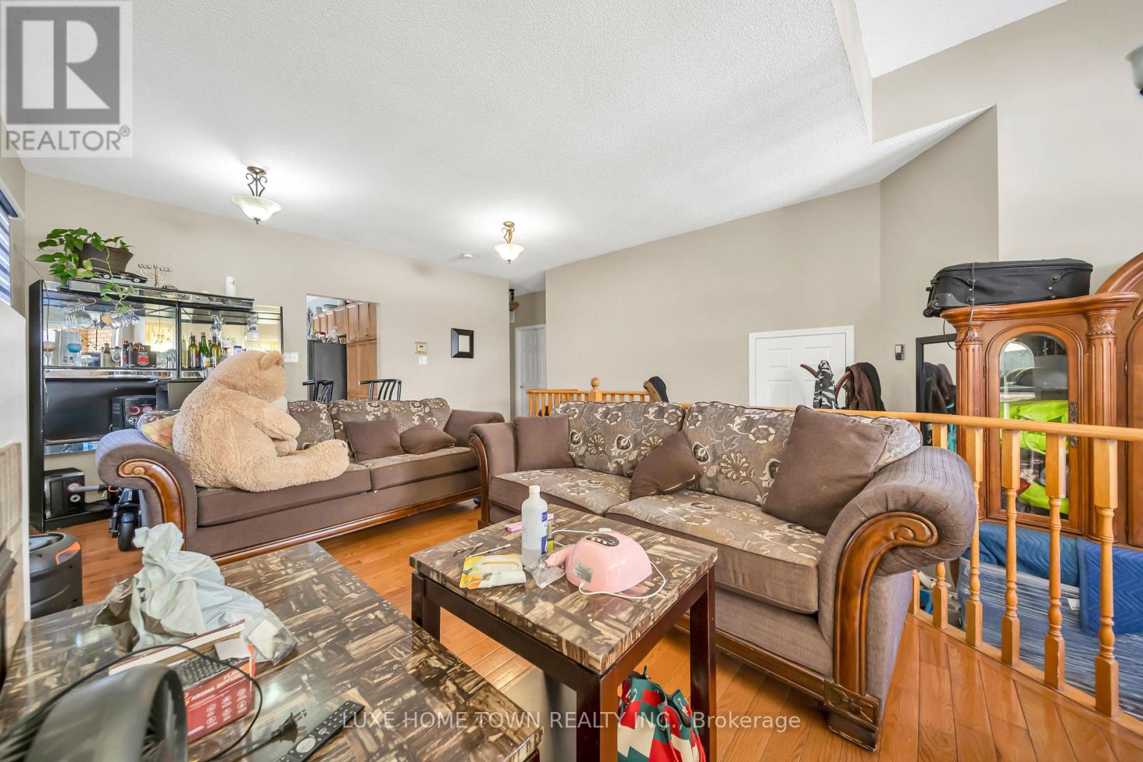 235 Van Kirk Drive, Brampton, Ontario  L7A 1M2 - Photo 11 - W12845438