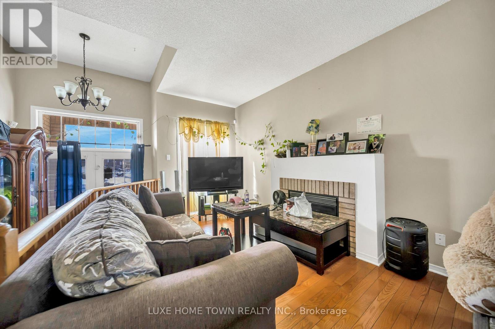 235 Van Kirk Drive, Brampton, Ontario  L7A 1M2 - Photo 25 - W12845438