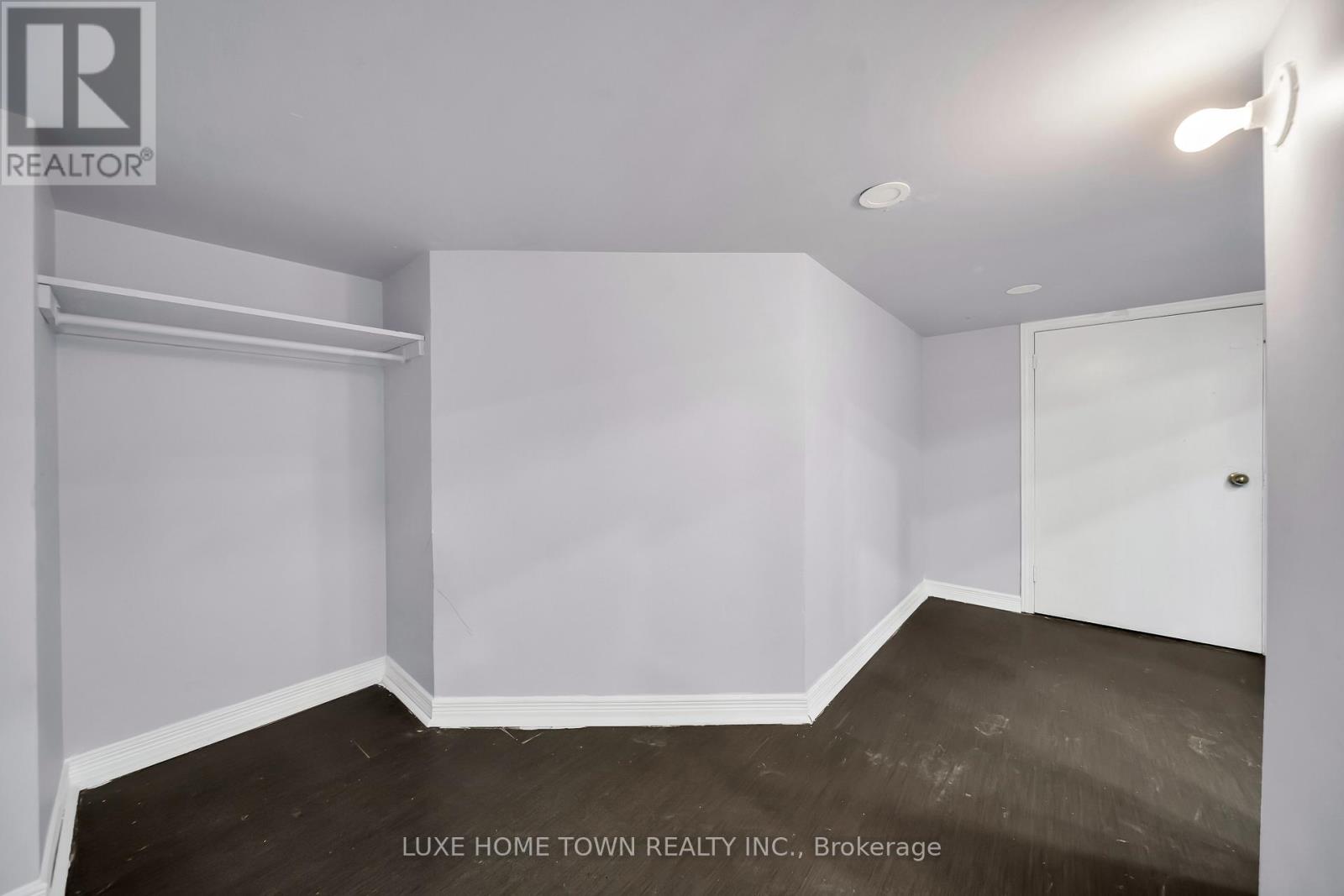 235 Van Kirk Drive, Brampton, Ontario  L7A 1M2 - Photo 28 - W12845438