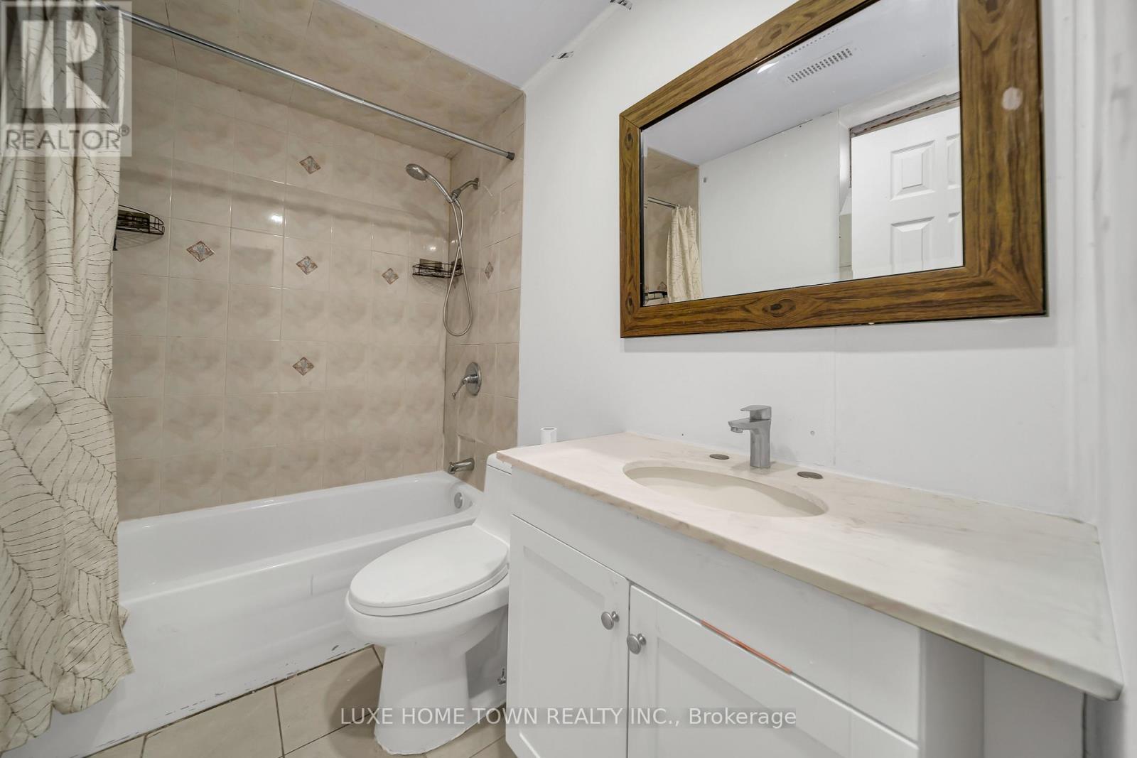 235 Van Kirk Drive, Brampton, Ontario  L7A 1M2 - Photo 36 - W12845438