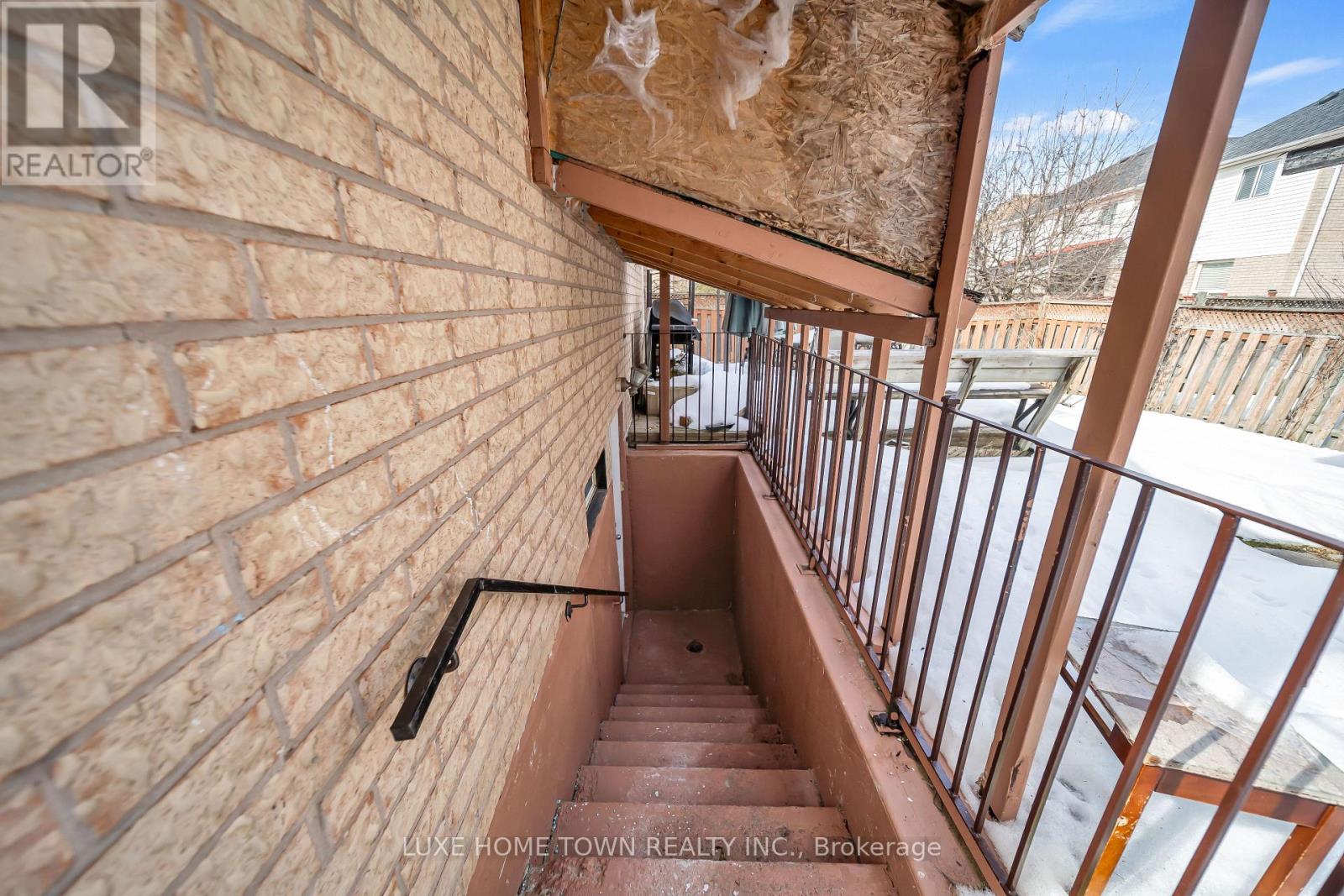 235 Van Kirk Drive, Brampton, Ontario  L7A 1M2 - Photo 39 - W12845438