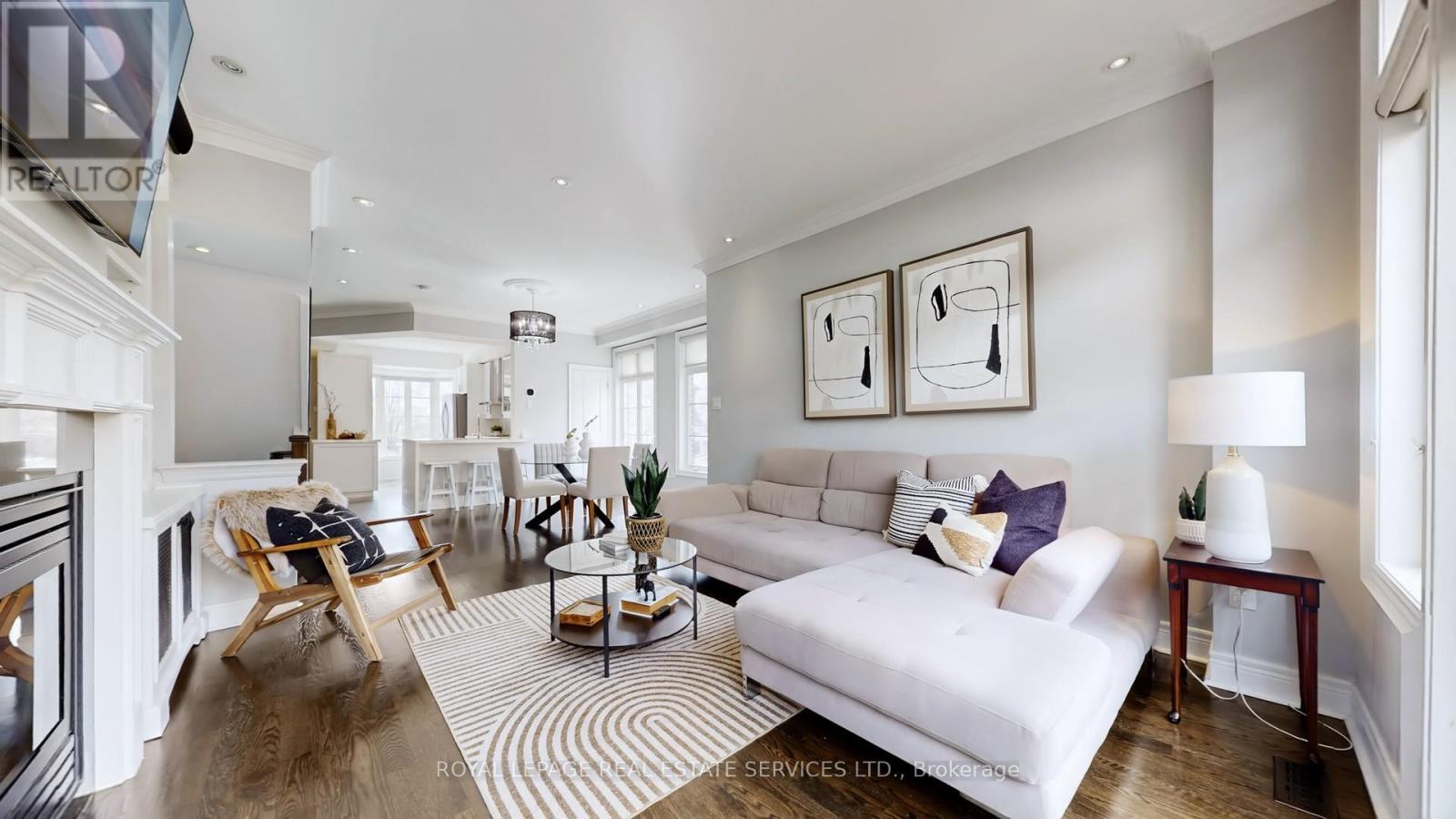 124 Six Point Road, Toronto, Ontario  M8Z 0A1 - Photo 7 - W12845448