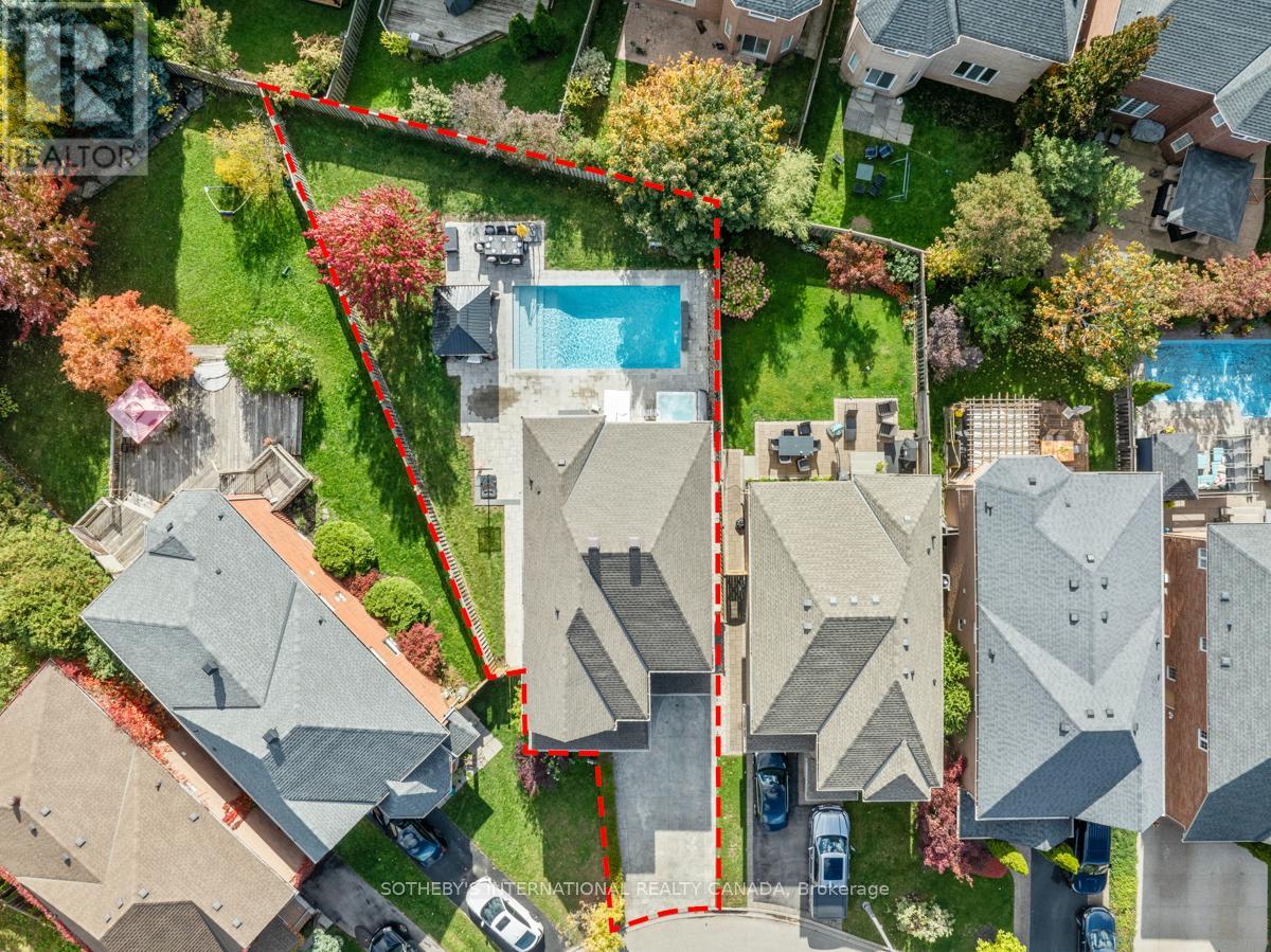 2182 Meadowglen Drive, Oakville, Ontario  L6M 4C9 - Photo 33 - W12845456