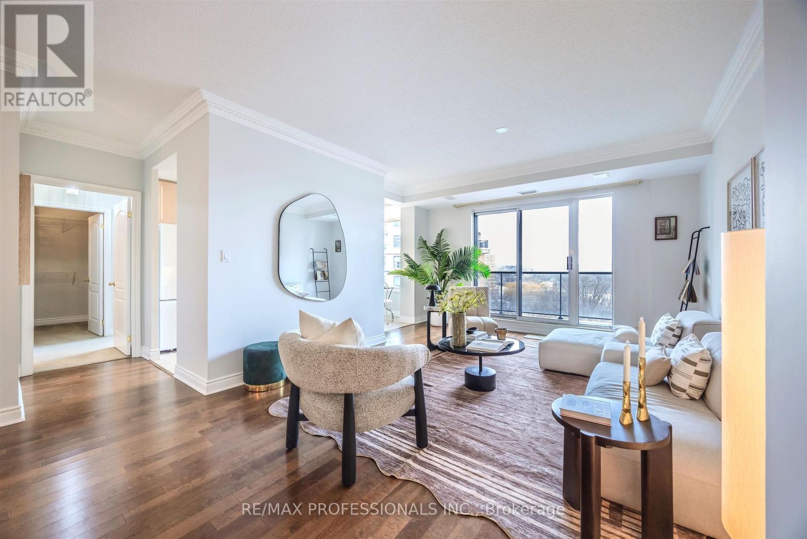 1006 - 2 Aberfoyle Crescent, Toronto, Ontario  M8X 2Z8 - Photo 12 - W12845460