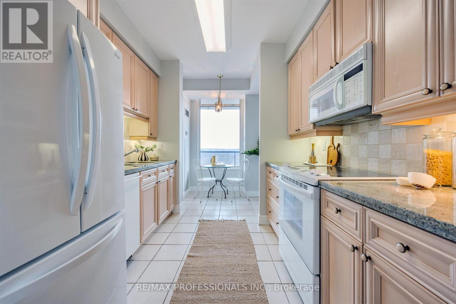 1006 - 2 Aberfoyle Crescent, Toronto, Ontario  M8X 2Z8 - Photo 21 - W12845460