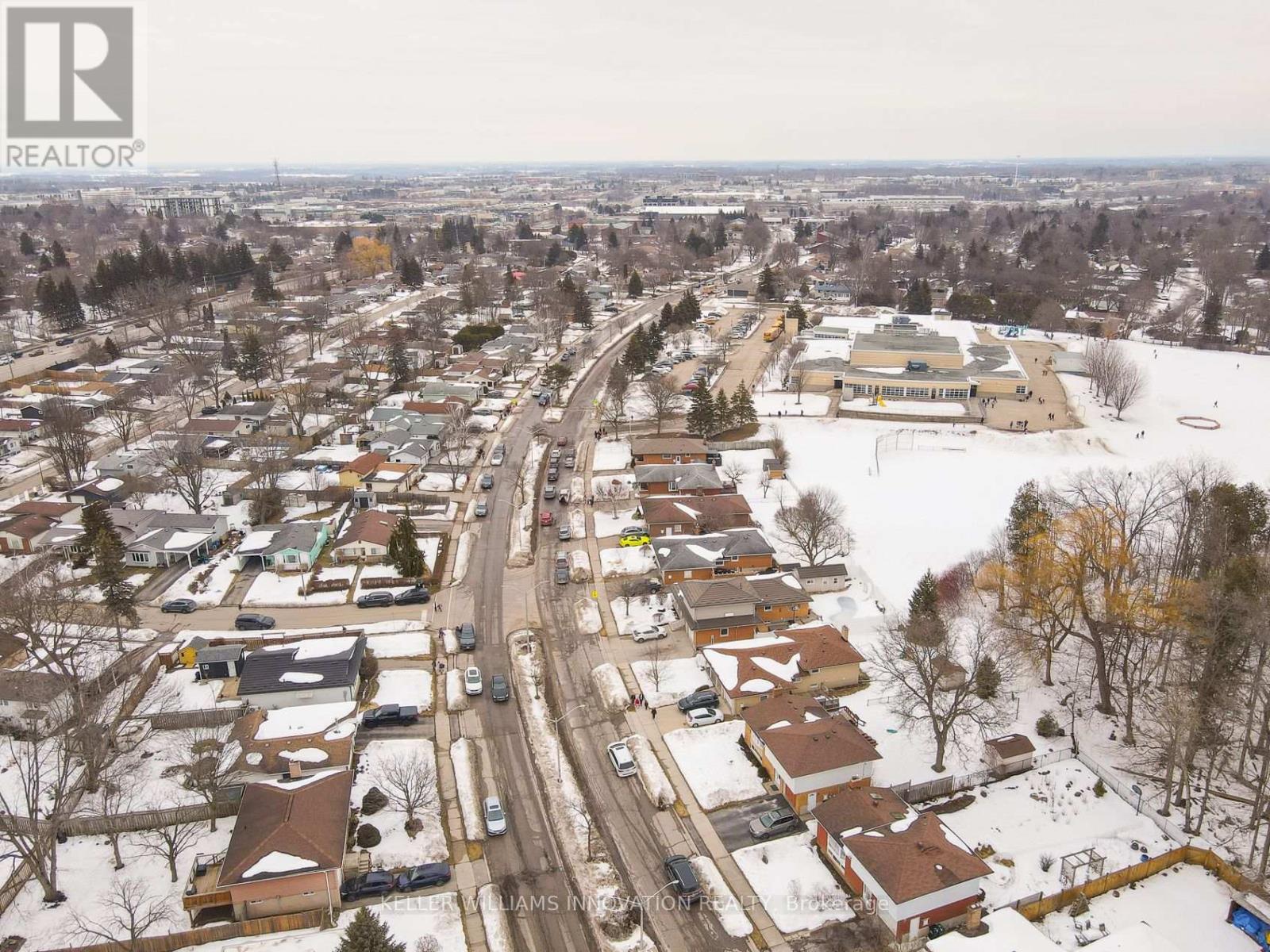 627 Glen Forrest Boulevard, Waterloo, Ontario  N2L 4K1 - Photo 46 - X12845416