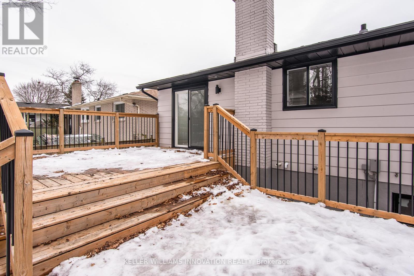 627 Glen Forrest Boulevard, Waterloo, Ontario  N2L 4K1 - Photo 6 - X12845416