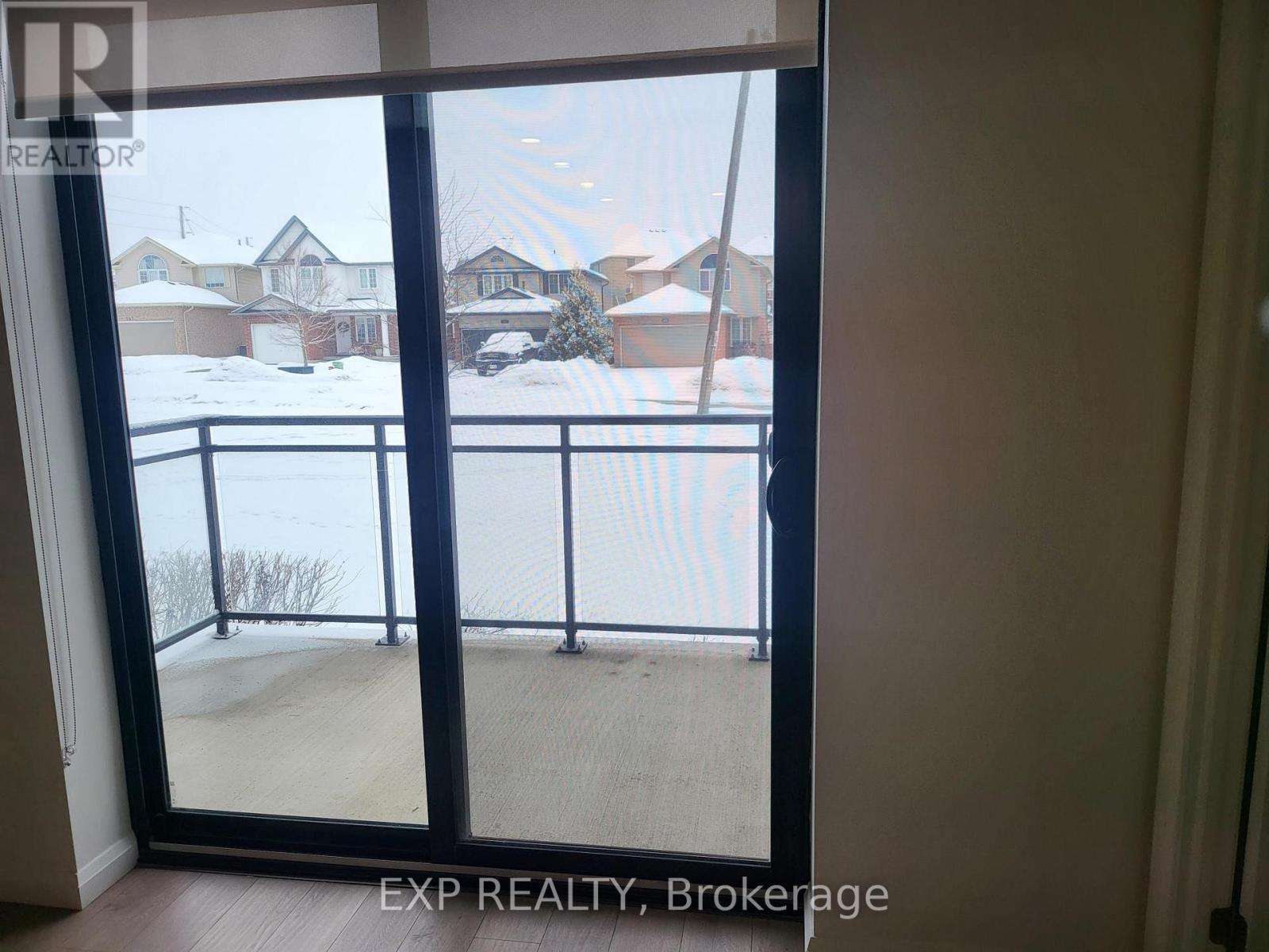 607 - 144 Watson Road, Guelph, Ontario  N1E 0S4 - Photo 6 - X12845444