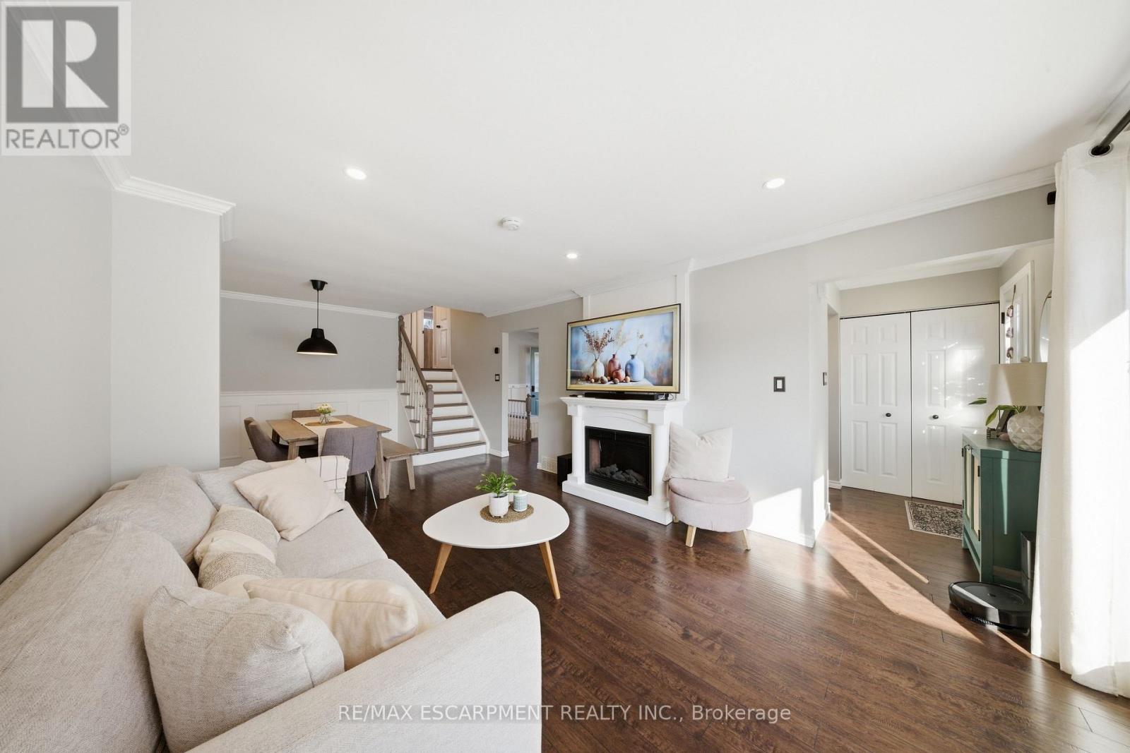 70 Athenia Drive, Hamilton, Ontario  L8J 1S8 - Photo 14 - X12845452