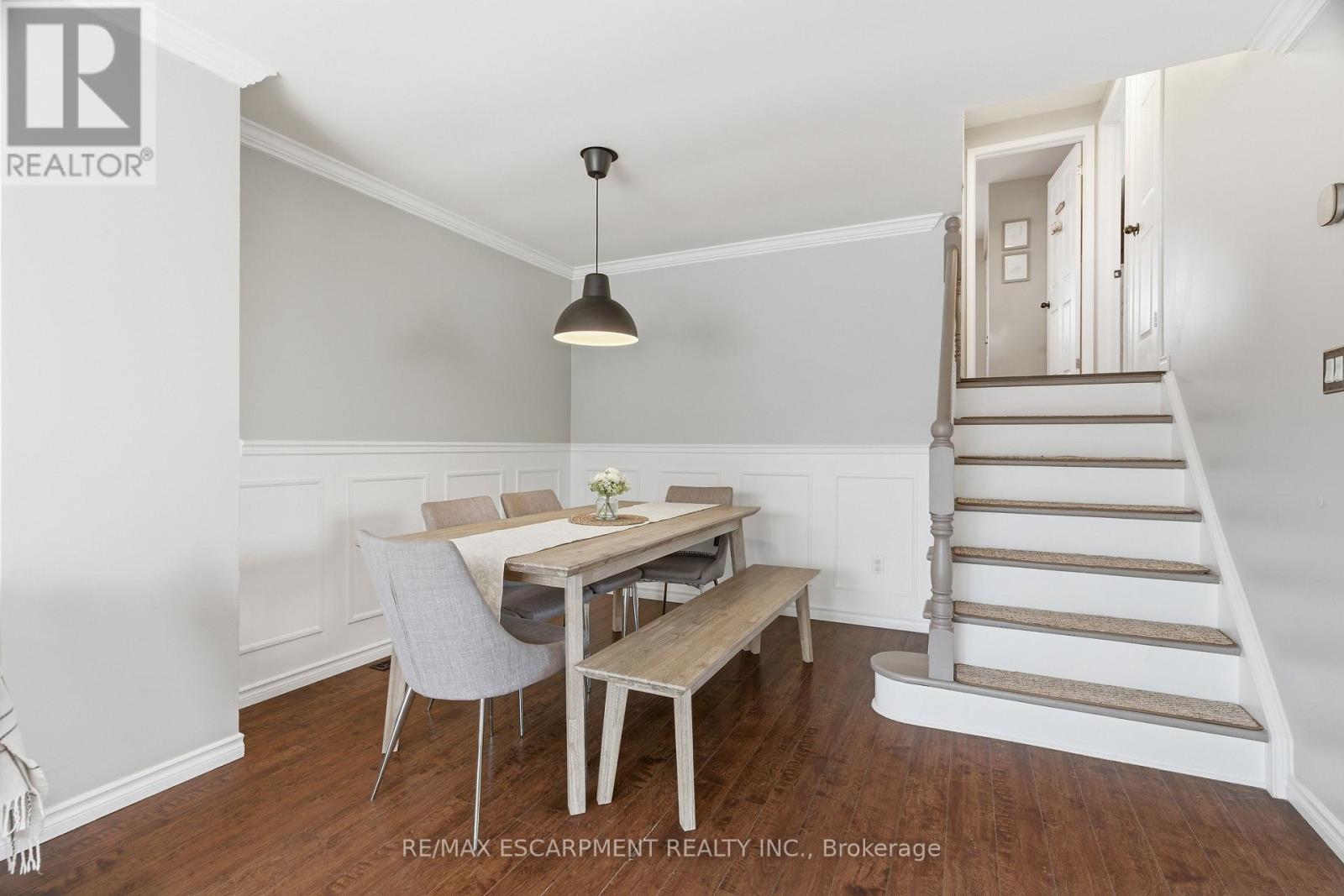 70 Athenia Drive, Hamilton, Ontario  L8J 1S8 - Photo 18 - X12845452