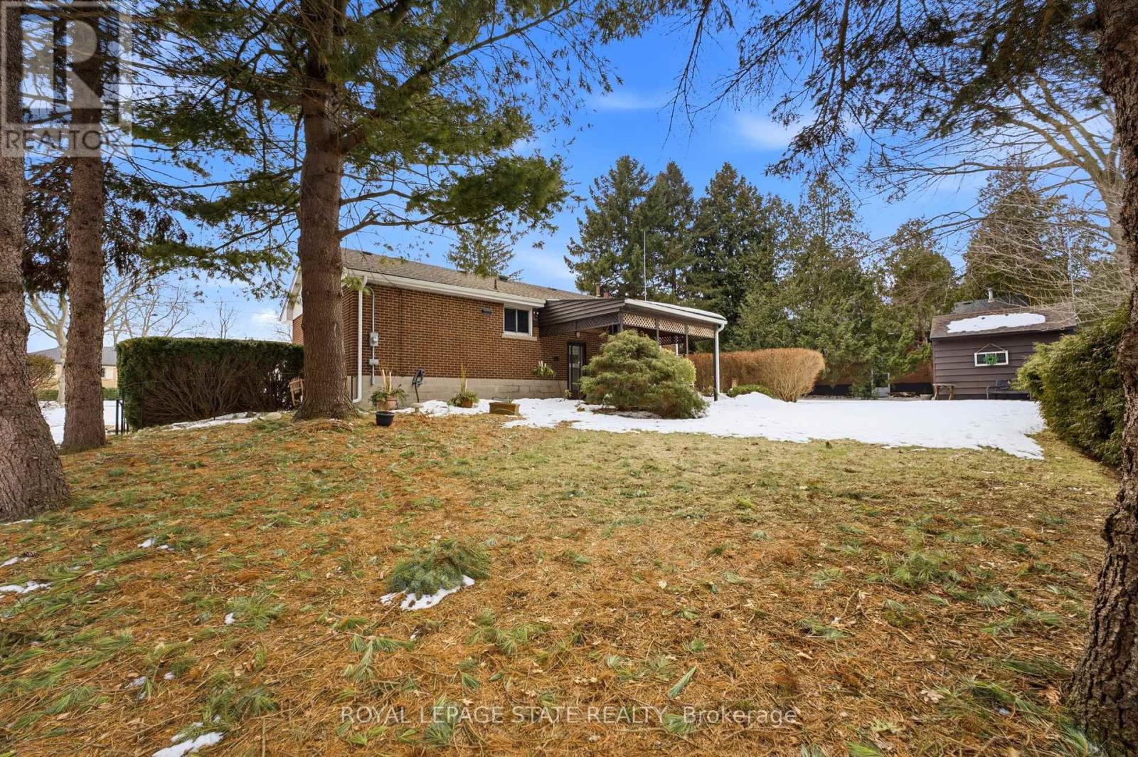 347 Clarendon Drive, Hamilton, Ontario  L9G 2Y9 - Photo 19 - X12845468