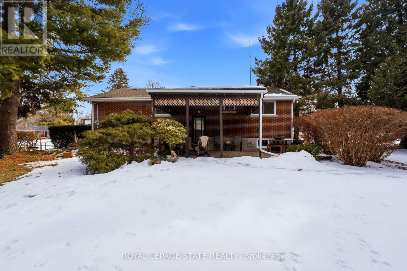 347 Clarendon Drive, Hamilton, Ontario  L9G 2Y9 - Photo 23 - X12845468