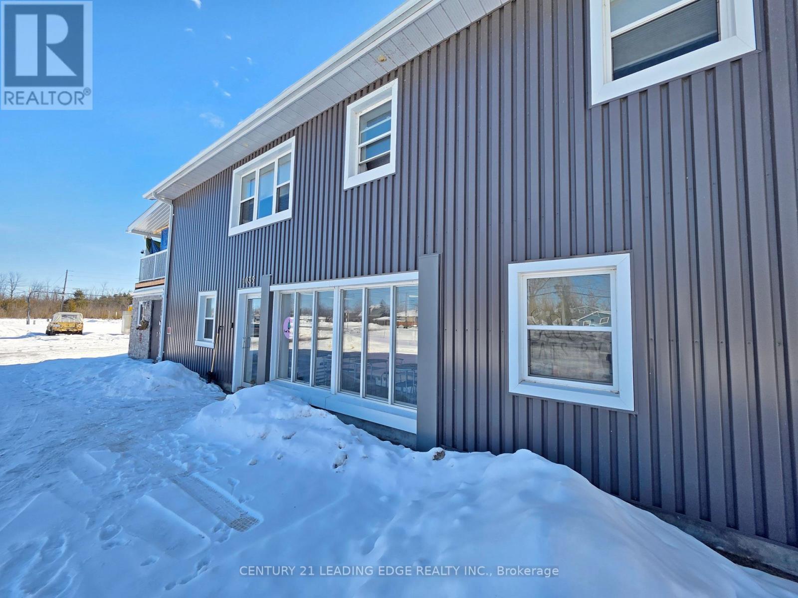 1035 Metro Road N, Georgina, Ontario  L4P 3E9 - Photo 7 - N12844274