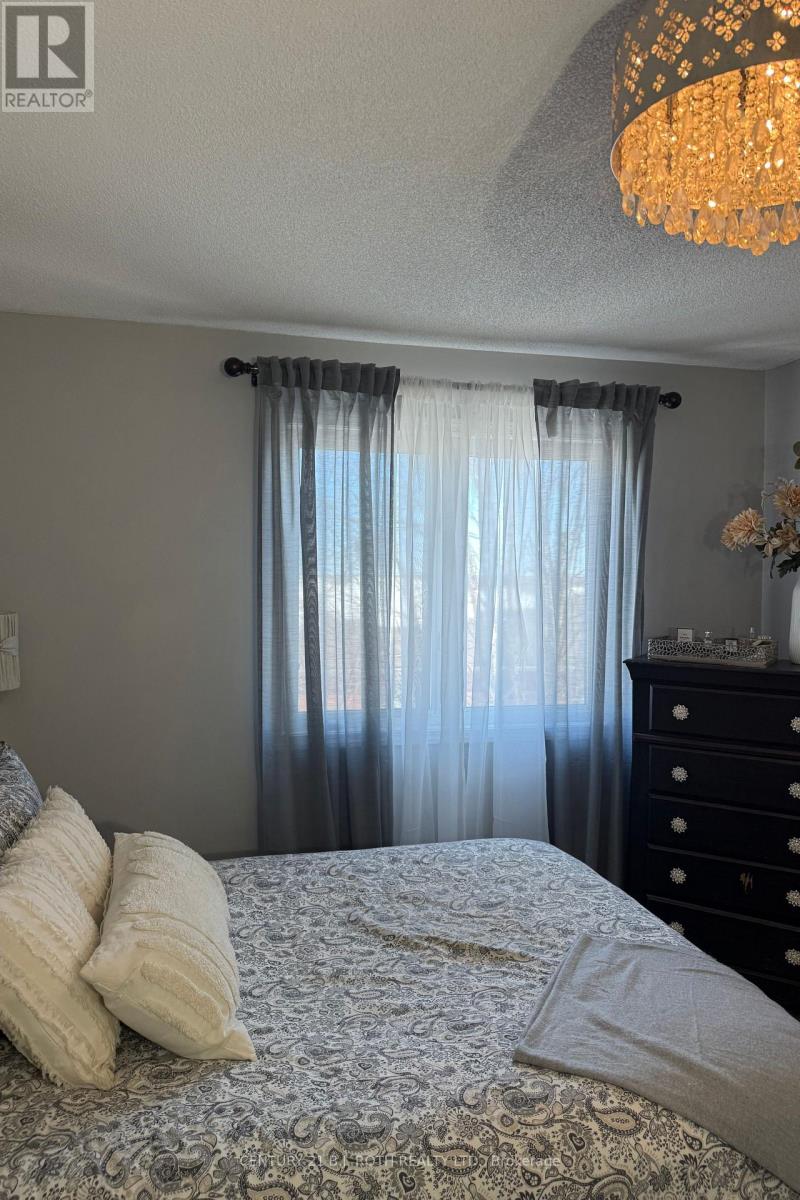 63 - 175 Stanley Street, Barrie, Ontario  L4M 6V5 - Photo 14 - S12841836