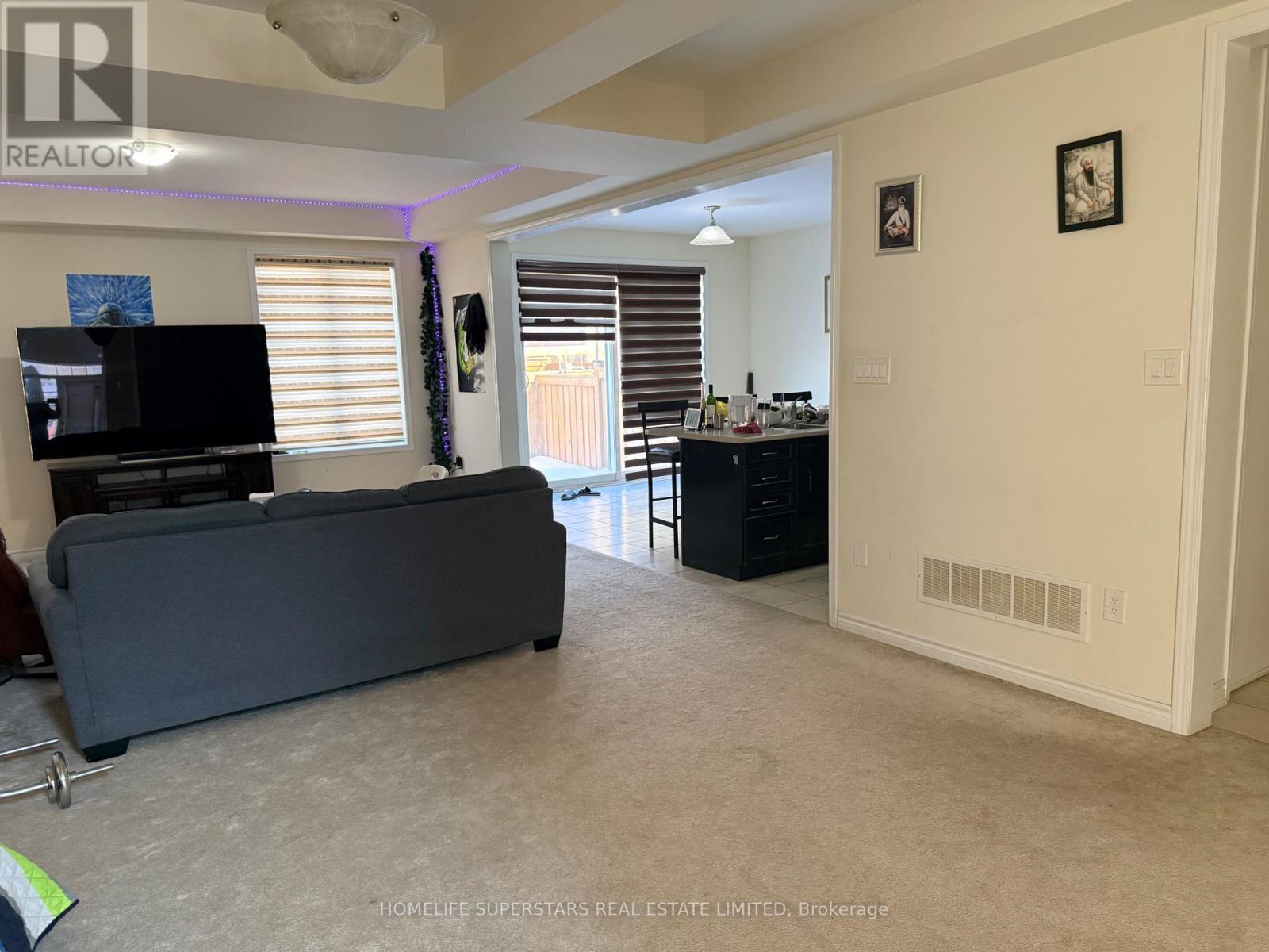 579 Edenbrook Hill Drive, Brampton, Ontario  L7A 4T4 - Photo 14 - W12825508