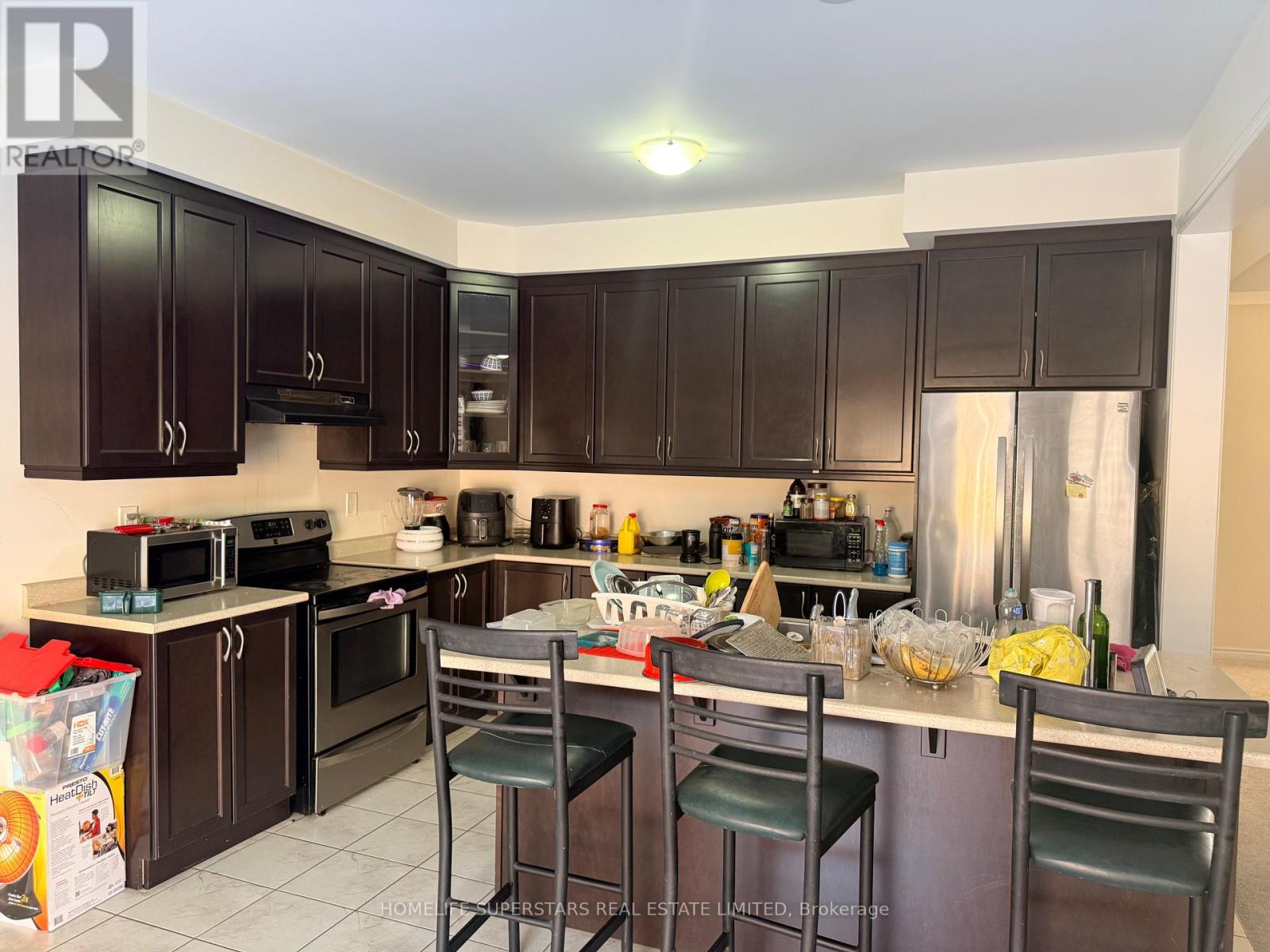 579 Edenbrook Hill Drive, Brampton, Ontario  L7A 4T4 - Photo 6 - W12825508