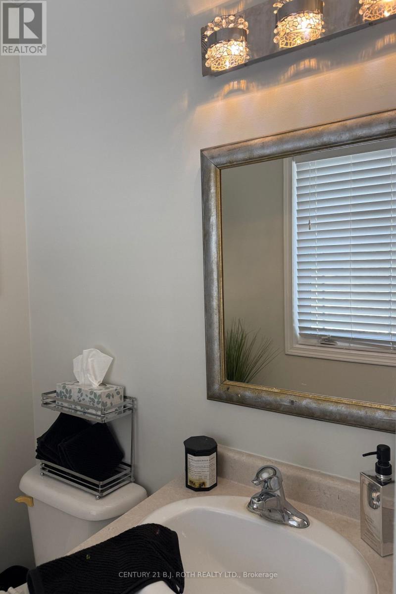 63 - 175 Stanley Street, Barrie, Ontario  L4M 6V5 - Photo 3 - S12841836