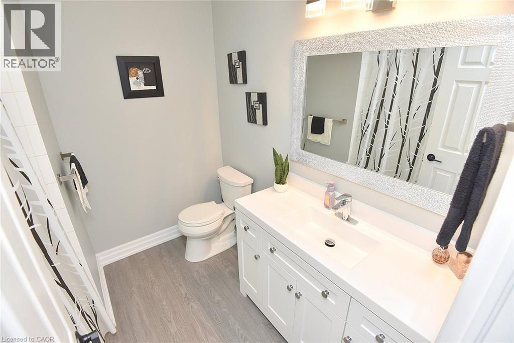 2774 King Street E Unit# 36, Hamilton, Ontario  L8G 1J4 - Photo 35 - 40809379