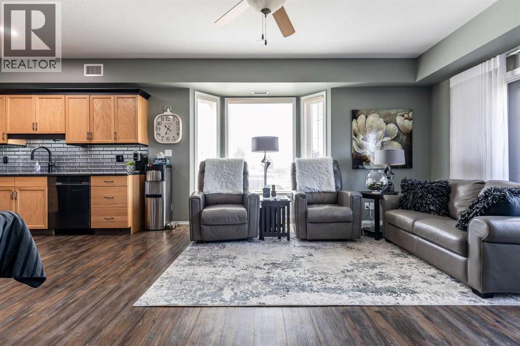 209, 105 Main Street S, Redcliff, Alberta  T0J 2P0 - Photo 11 - A2276156