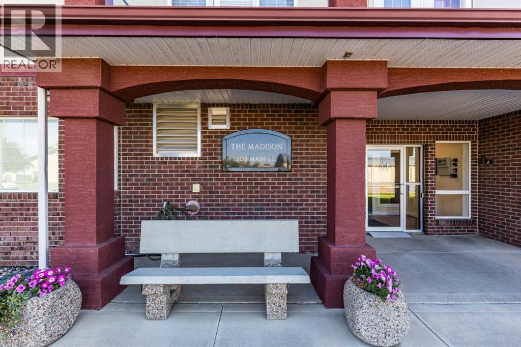 209, 105 Main Street S, Redcliff, Alberta  T0J 2P0 - Photo 32 - A2276156