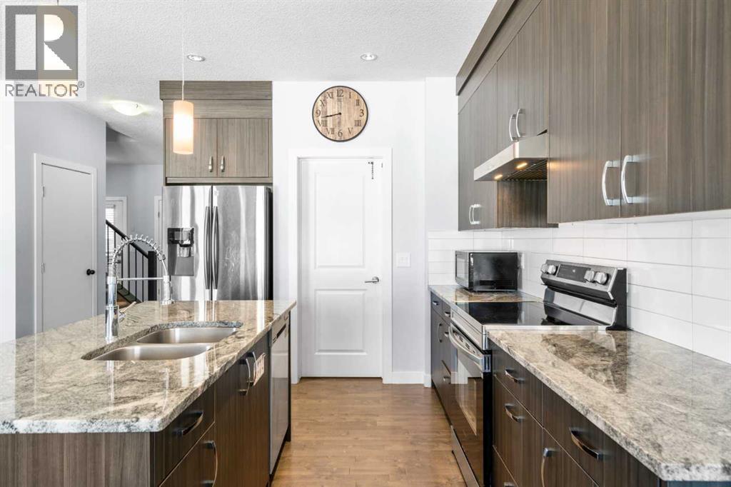 252 Nolanhurst Crescent Nw, Calgary, Alberta  T3R 0Z6 - Photo 9 - A2290075